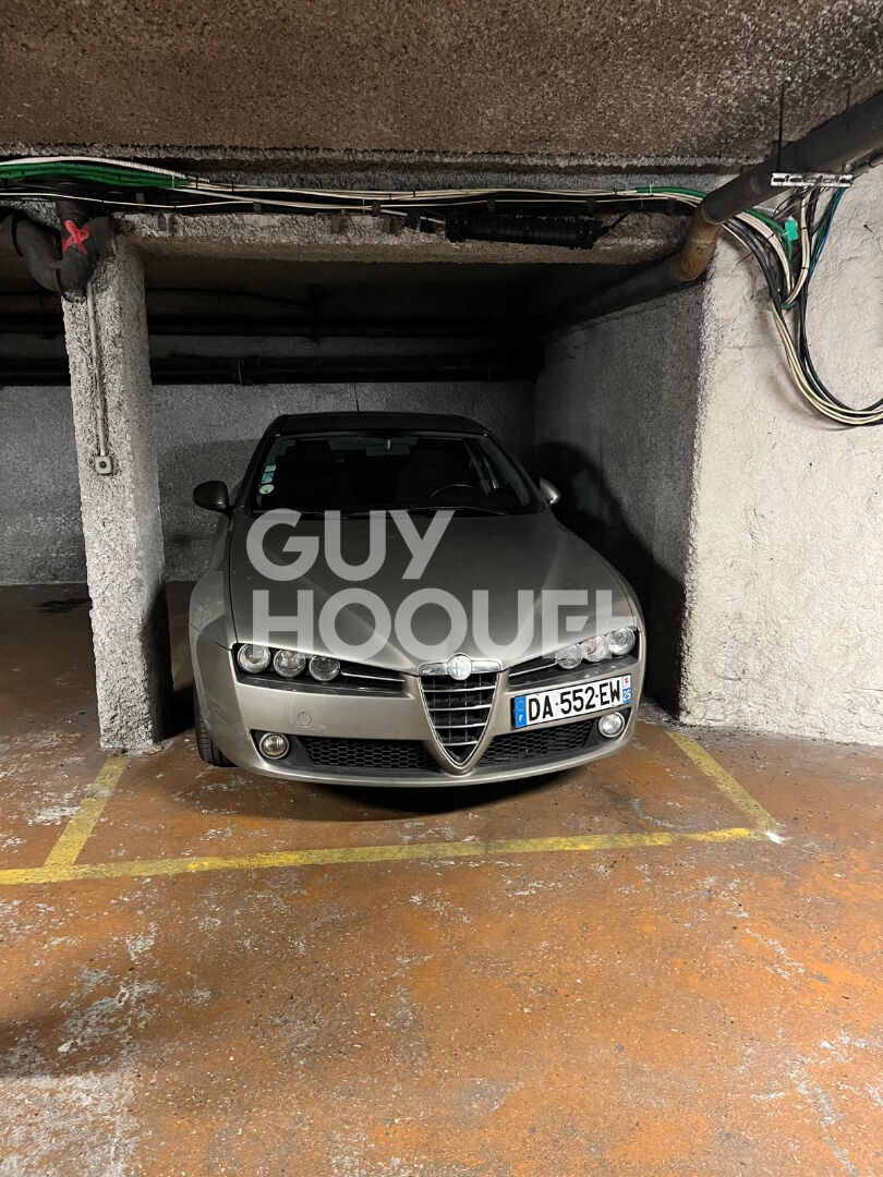 75015 - CONVENTION - GRANDE PLACE DE PARKING