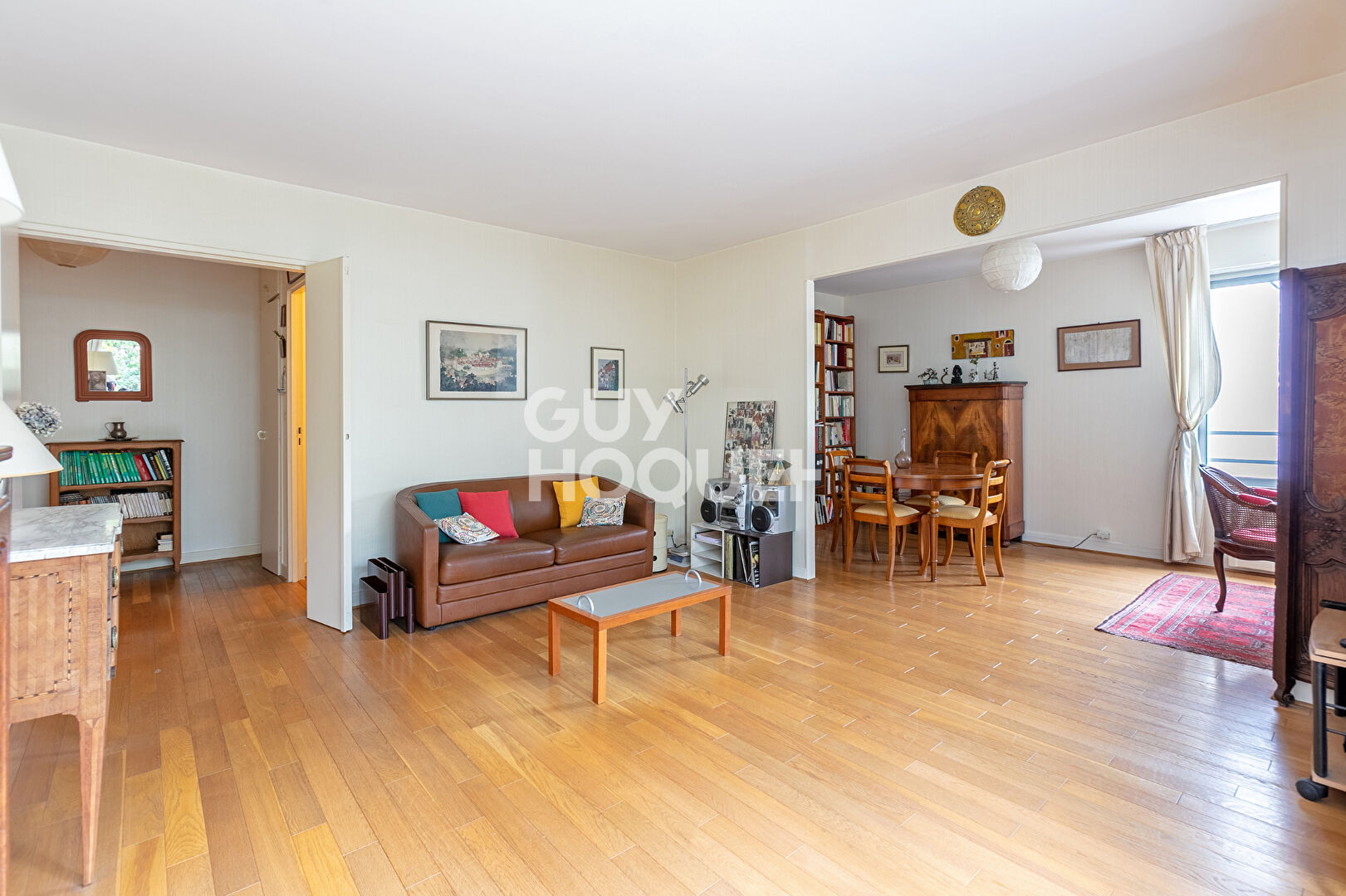 75015 Volontaires / Vaugirard - 3 pièces 70m² + parking