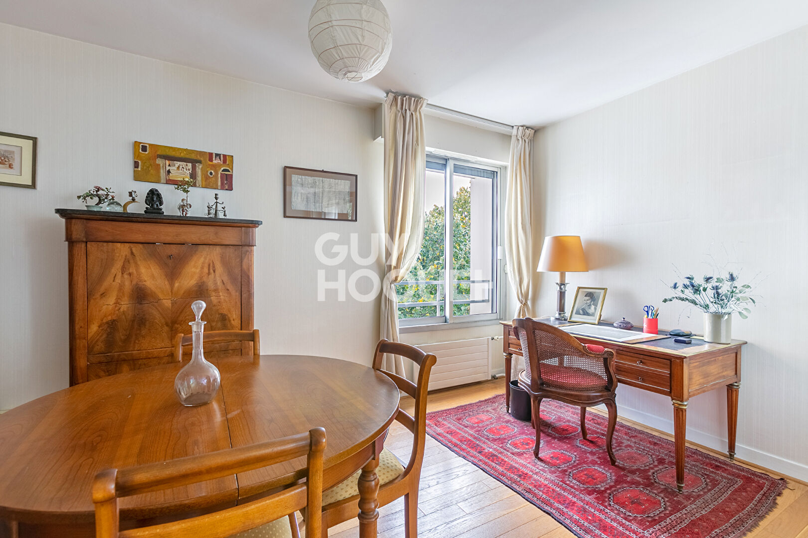 75015 Volontaires / Vaugirard - 3 pièces 70m² + parking