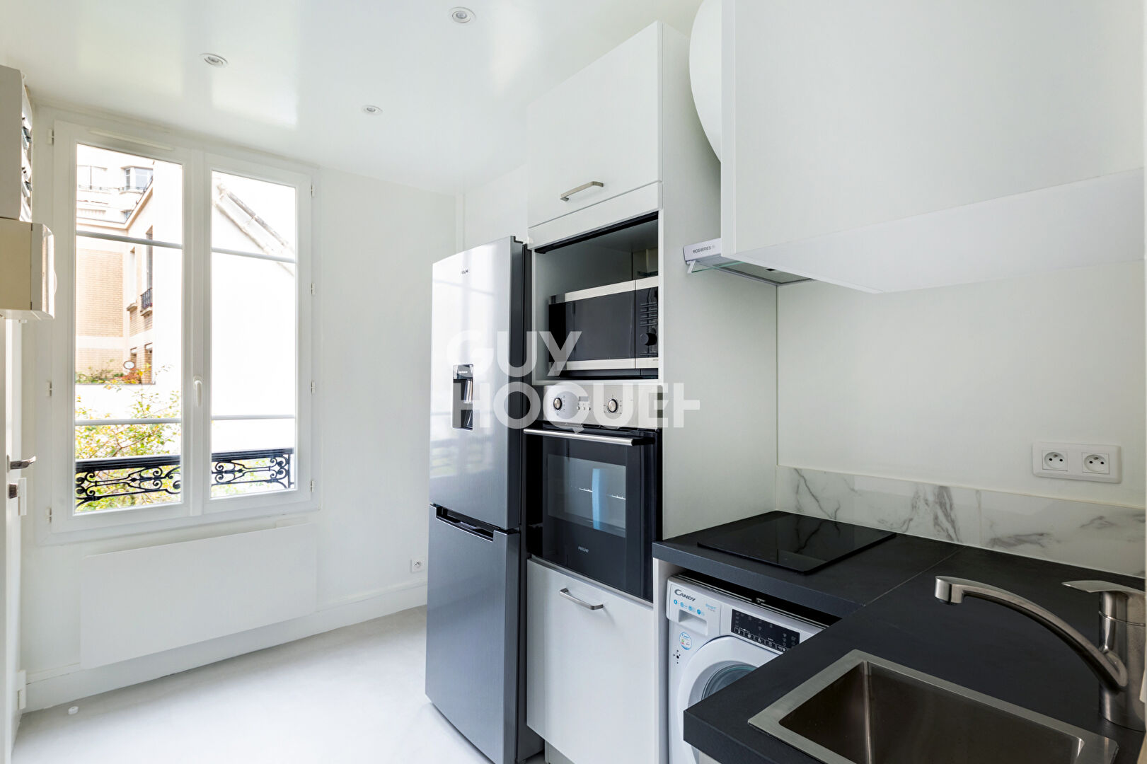 75015 CONVENTION - STUDIO REFAIT À NEUF 27M²