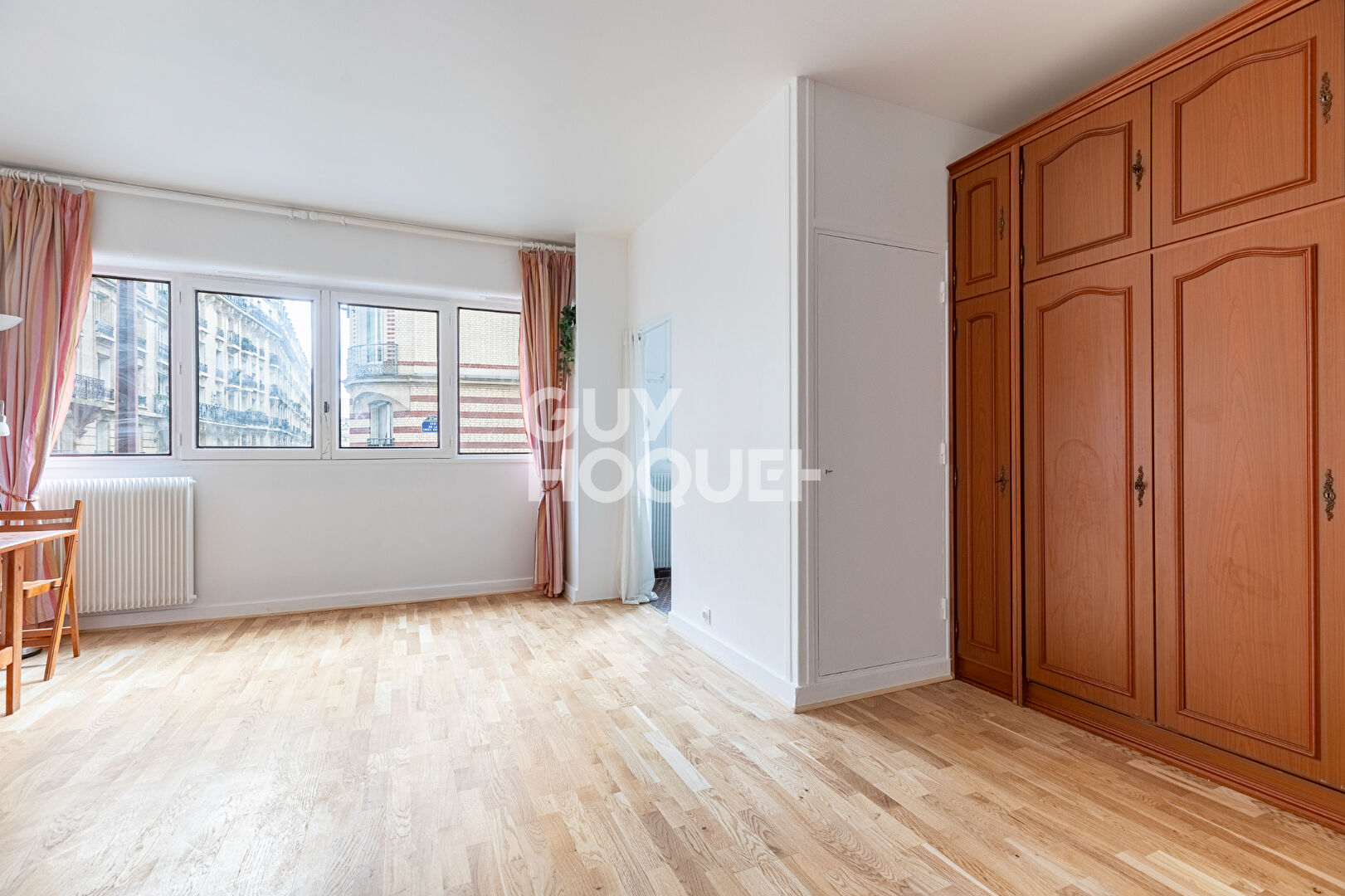 75015 COMMERCE / CAMBRONNE - STUDIO 30M² + BOX