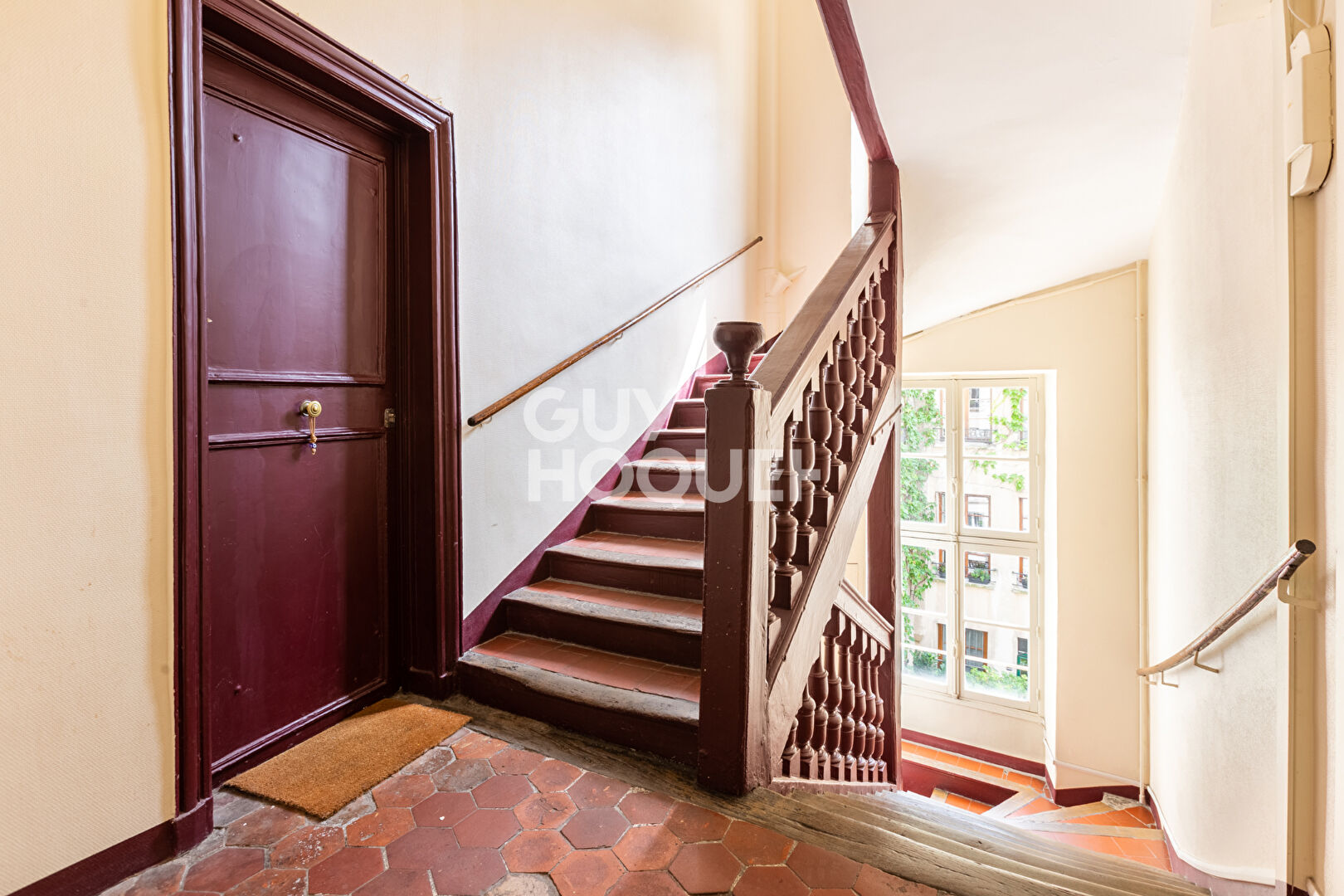 Appartement 43 m2 Ile St Louis avec réunification d''un second lot  de 30 m2 en Juin 2026.