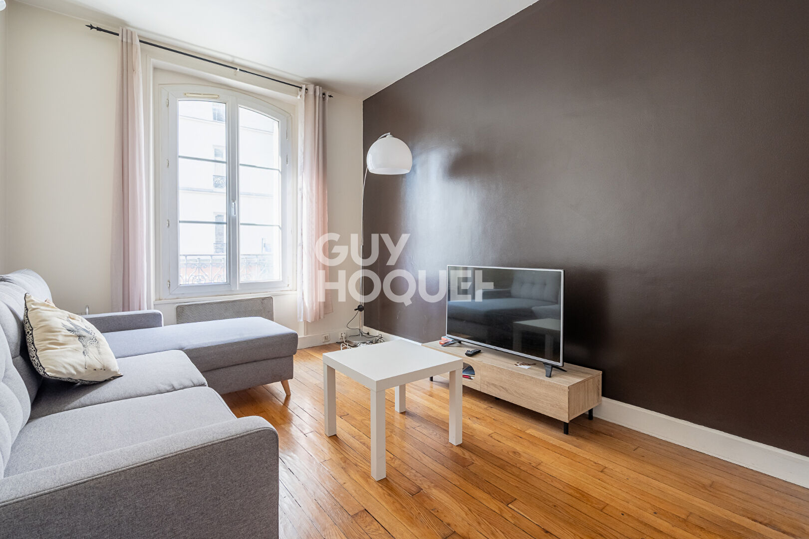 Appartement 2 pièce(s) 34.4 m2 Paris 11