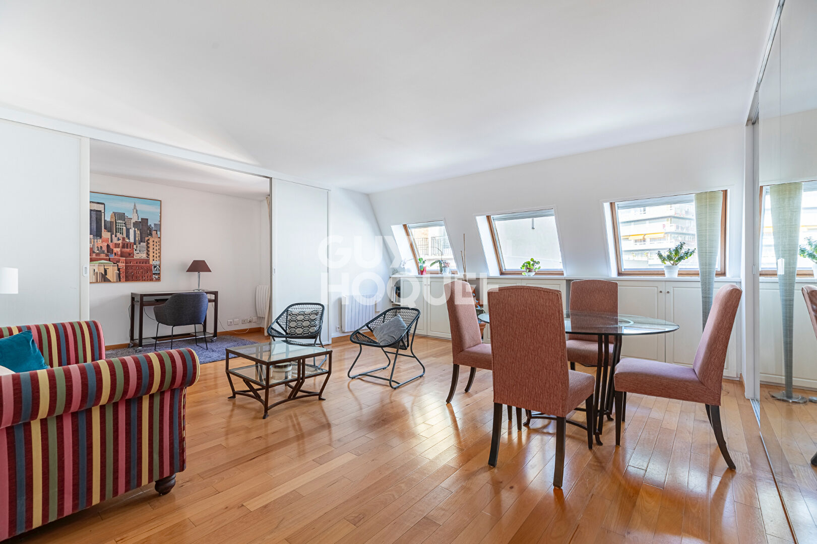 Appartement Paris 4 pièce(s) 102 m2 (98m2 Carrez)