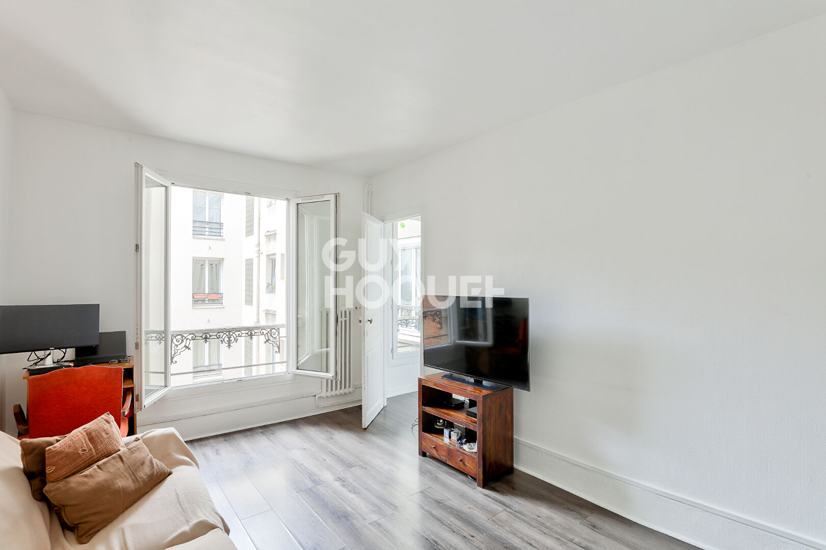 PARIS 15 - Lecourbe/Felix Faure - Appartement Paris 3 pièces 72 m2