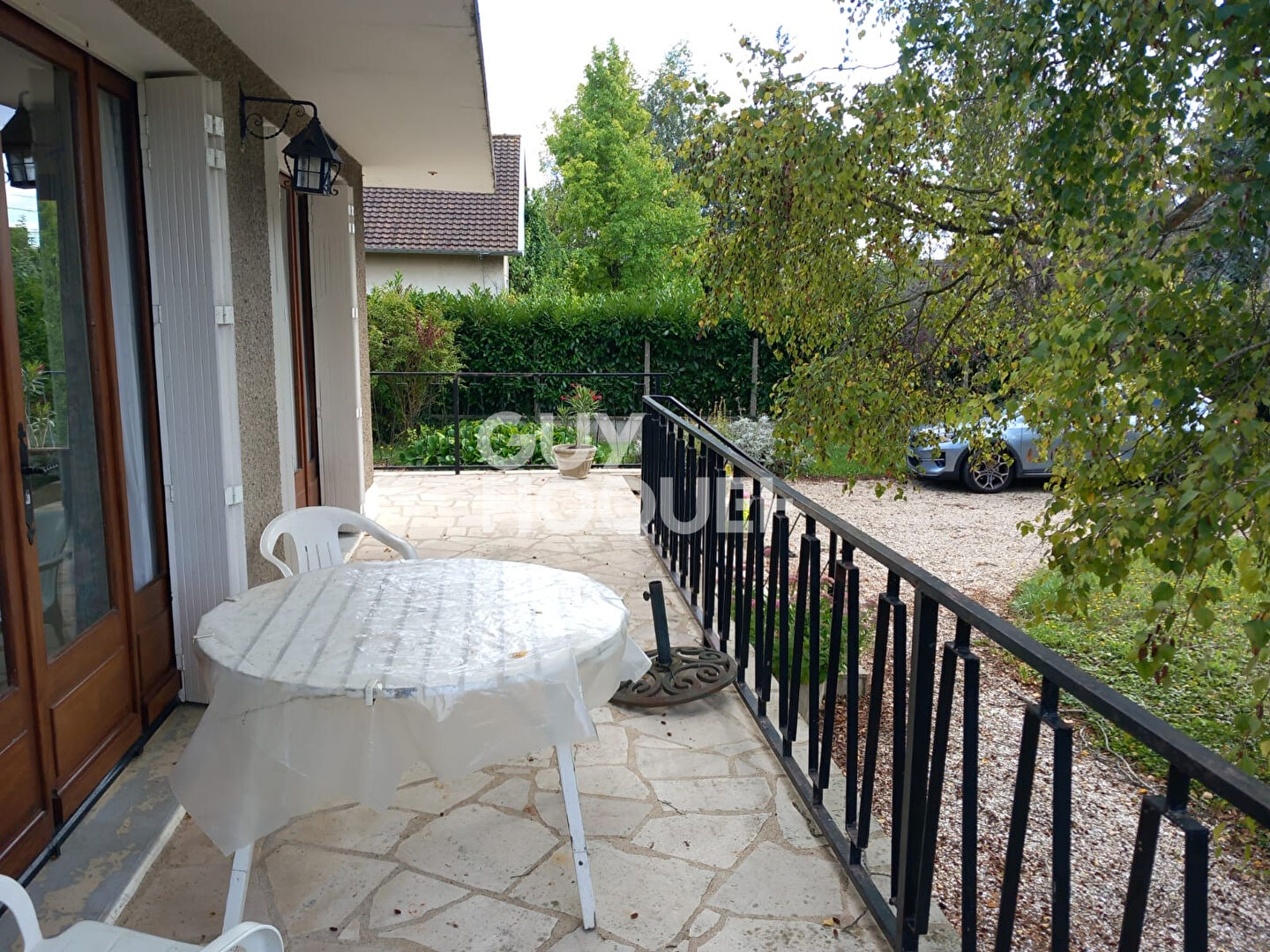 Maison -5 pièces 90 m2 et 1800 m2 de jardin - Pont-sur-Yonne (89)