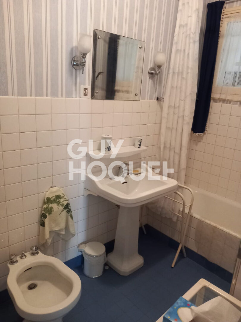 Maison -5 pièces 90 m2 et 1800 m2 de jardin - Pont-sur-Yonne (89)