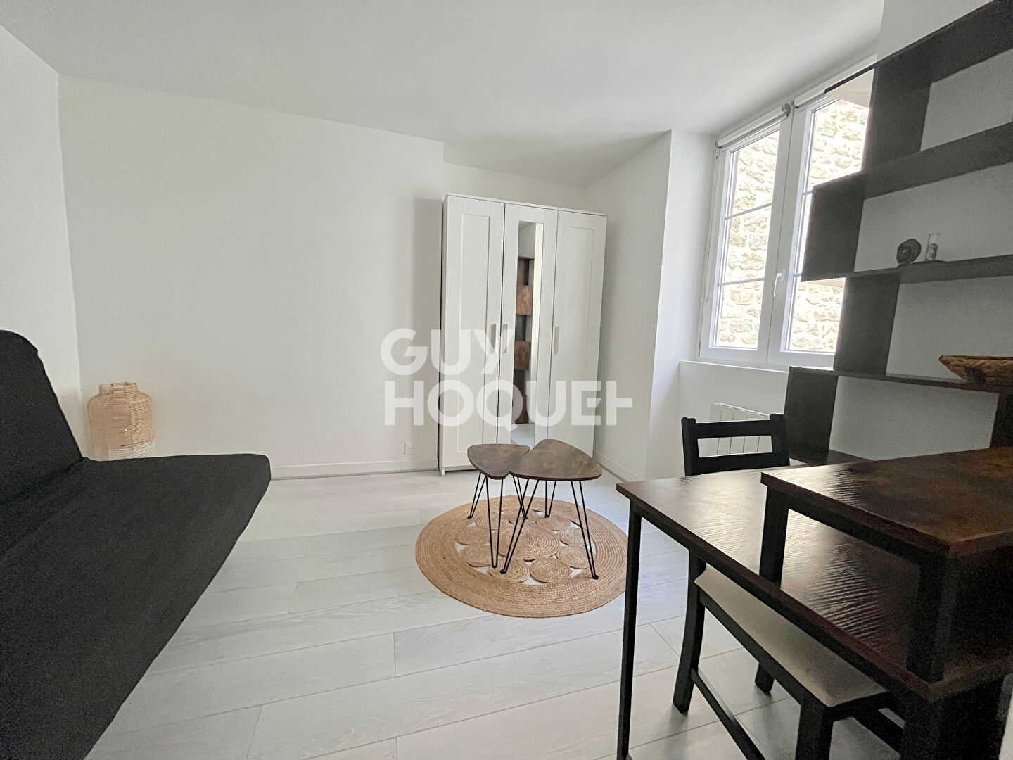 Appartement entièrement rénové - Métro Volontaires à Paris XVe