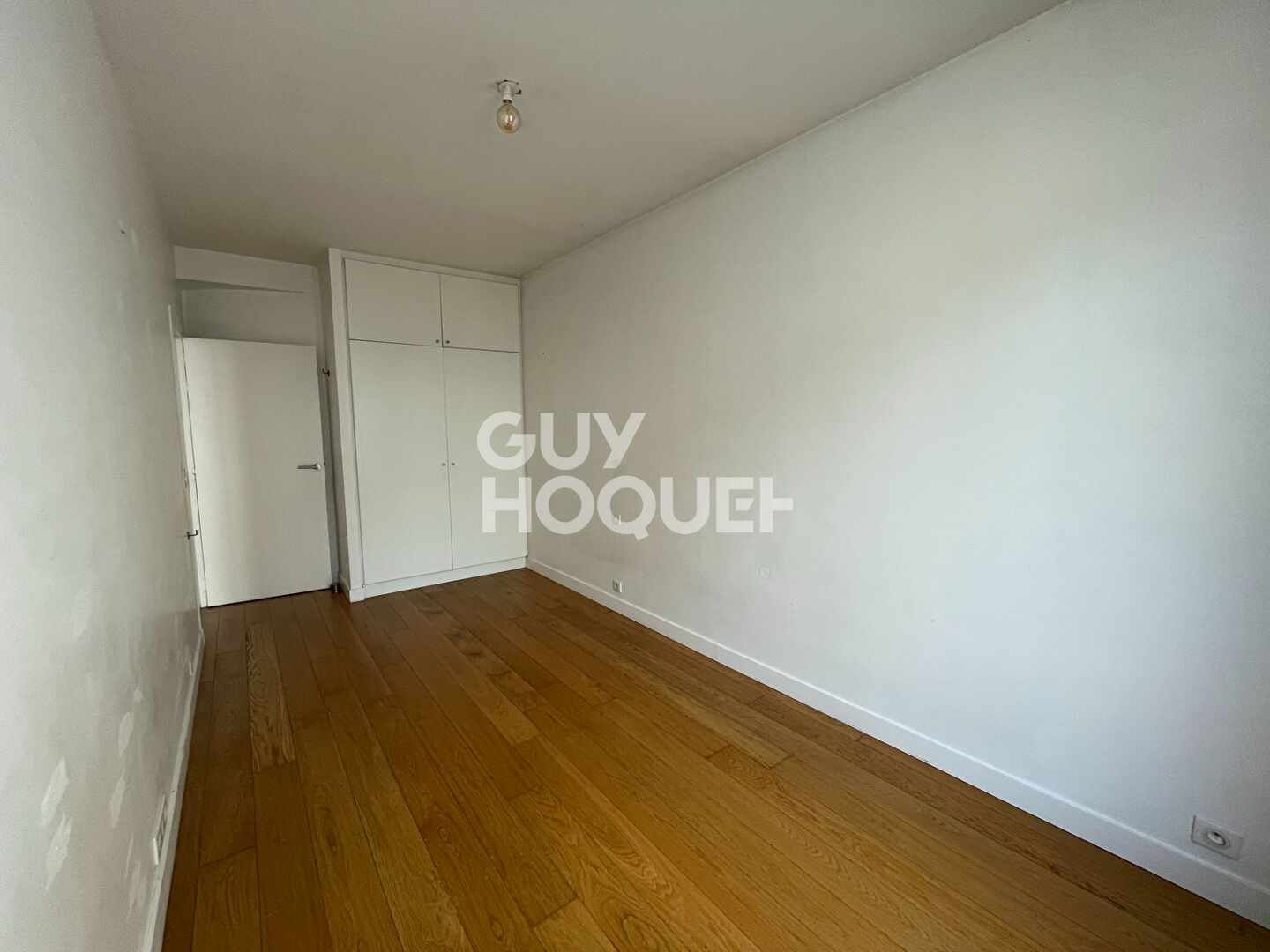 Appartement Paris 3 pièce(s) 64.87 m2