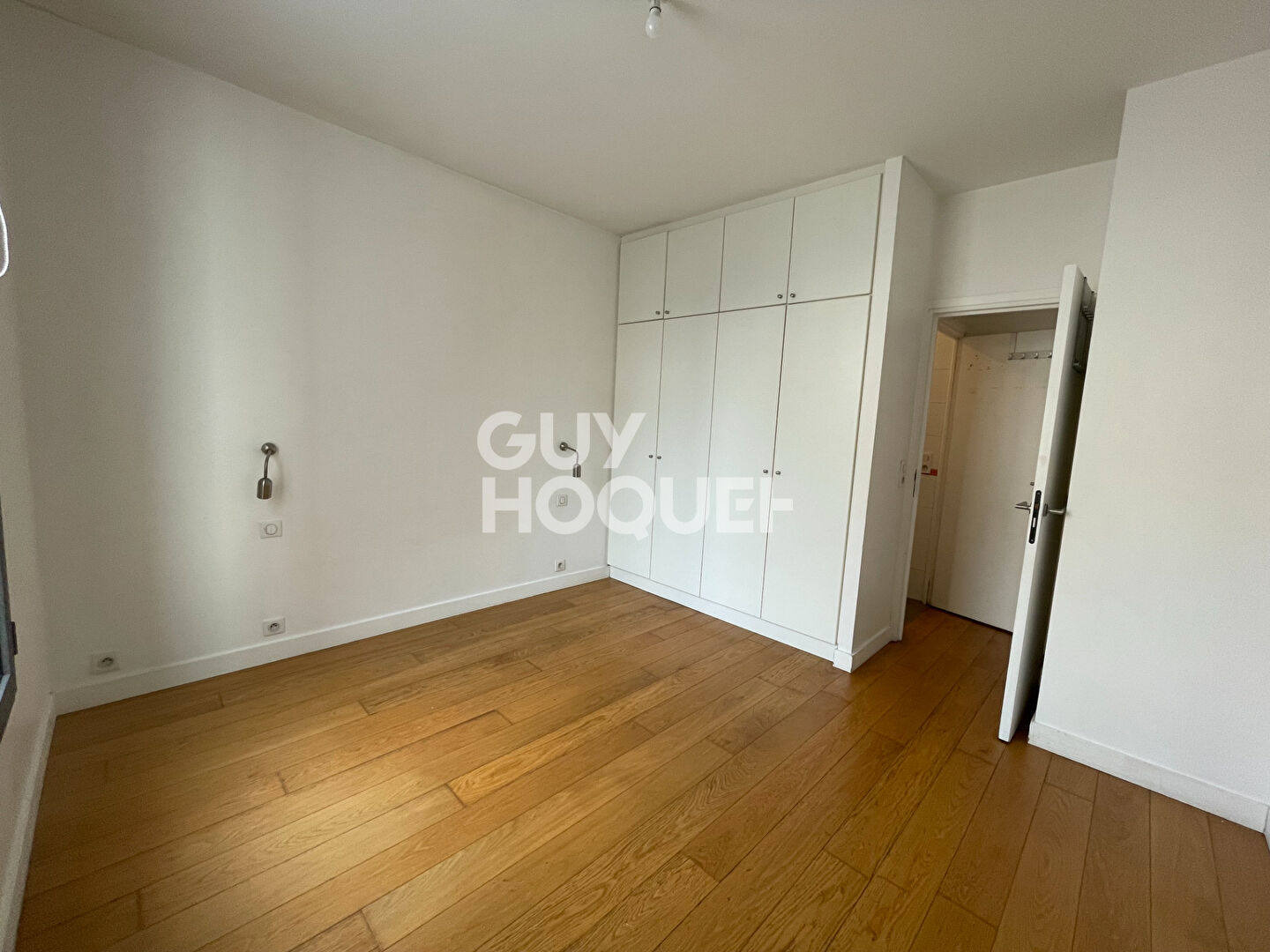 Appartement Paris 3 pièce(s) 64.87 m2