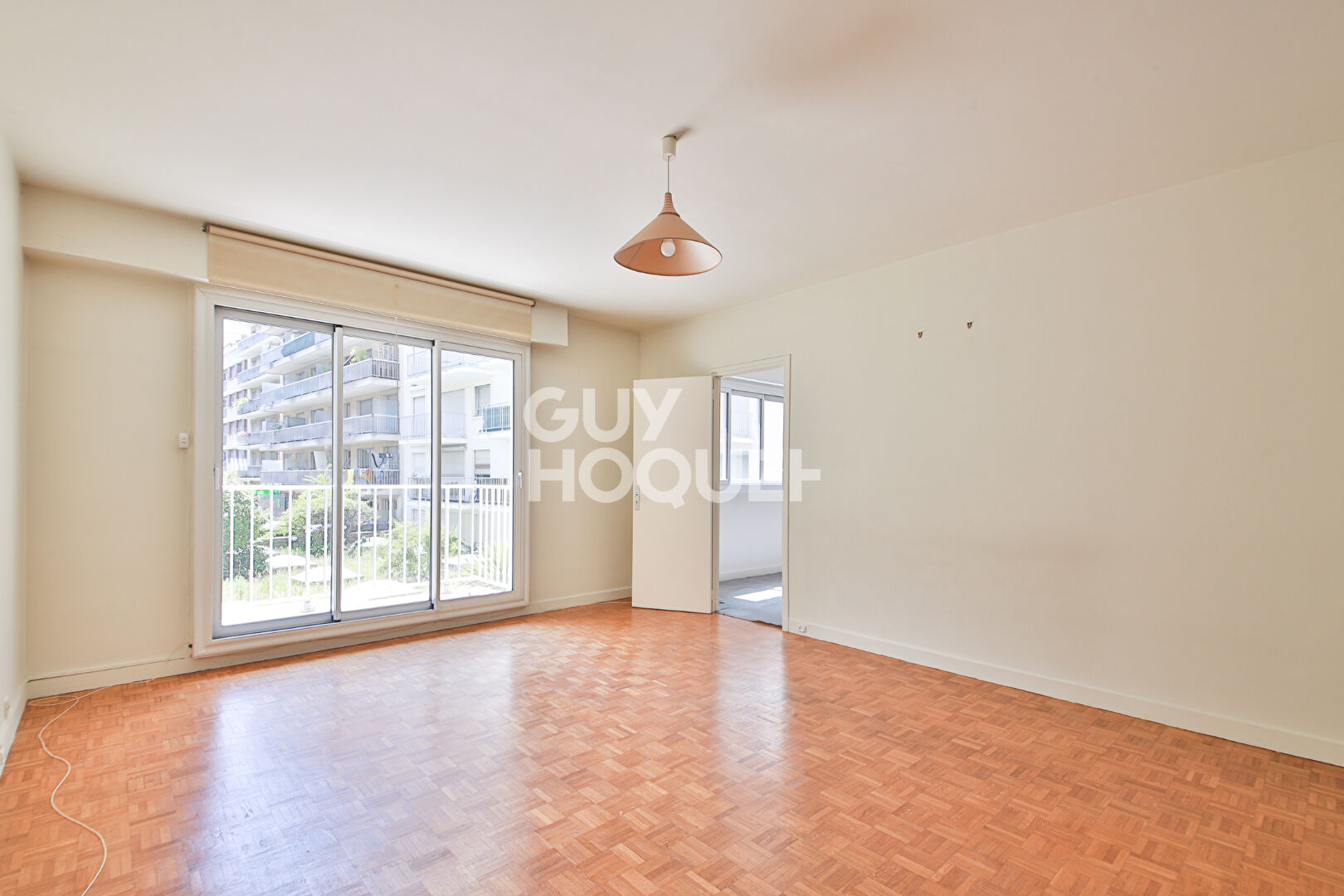 75015 GEORGE BRASSENS - 3 PIÈCES 2 CHAMBRES 63M² AVEC BALCON