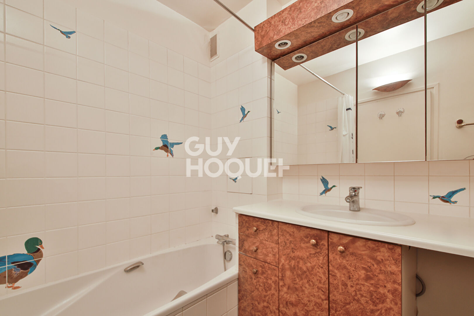 75015 GEORGE BRASSENS - 3 PIÈCES 2 CHAMBRES 63M² AVEC BALCON