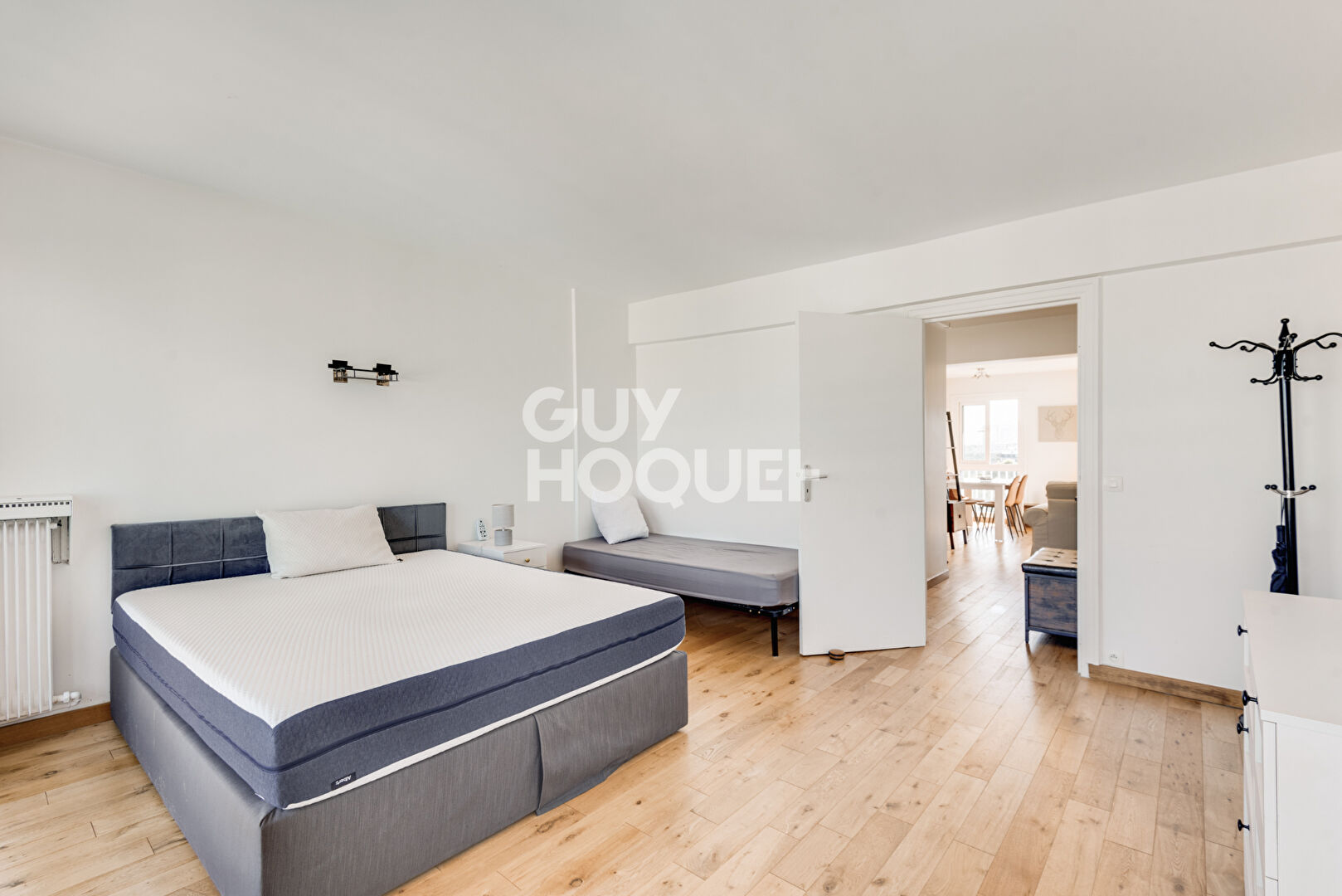 GEORGES BRASSENS - DERNIER ÉTAGE 2/3 PIECES 54M² BALCONS ET PARKING