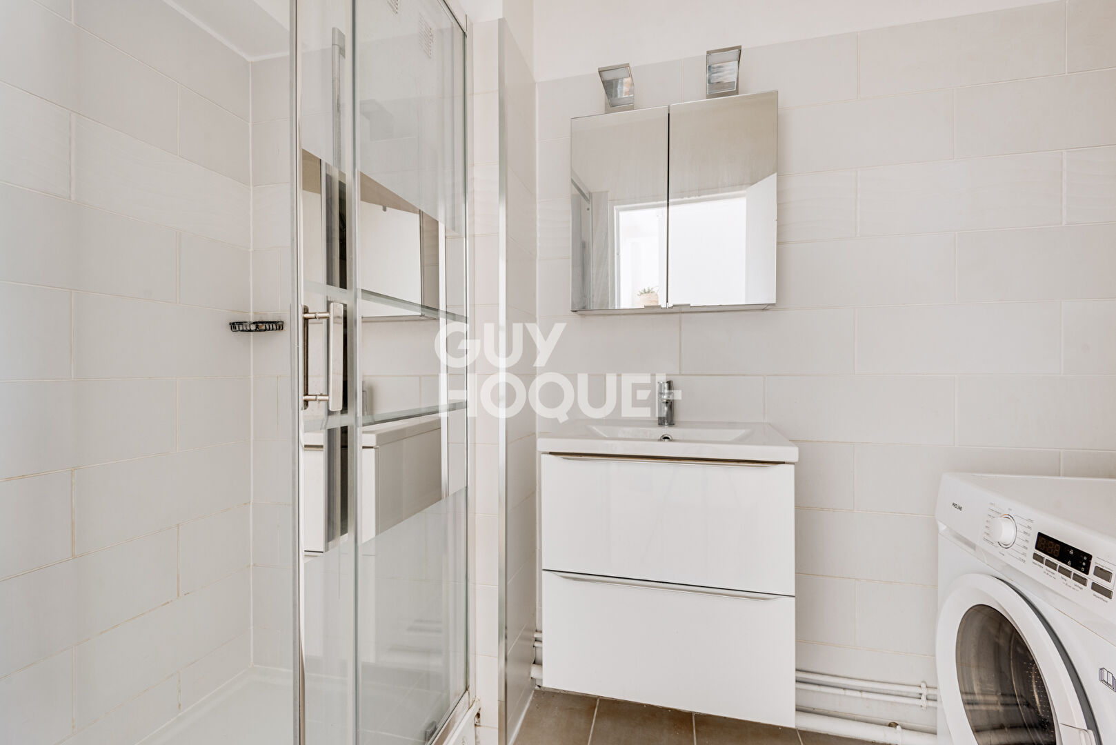 GEORGES BRASSENS - DERNIER ÉTAGE 2/3 PIECES 54M² BALCONS ET PARKING