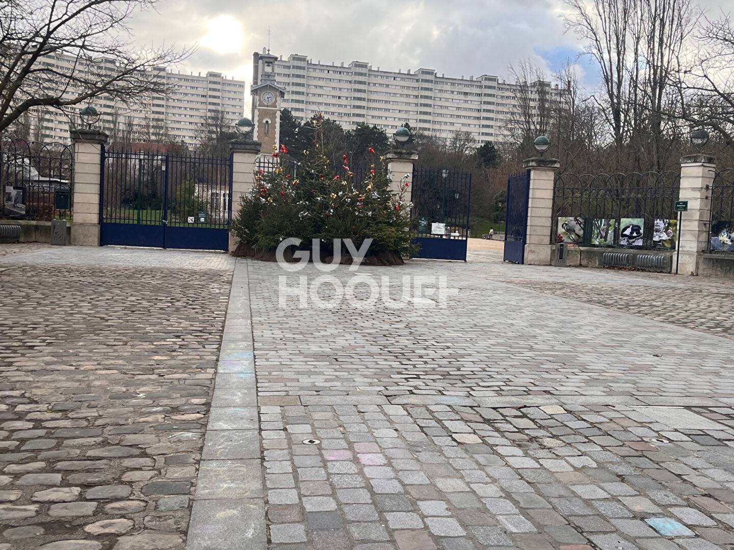 APPARTEMENT  2/3 PIECES  de 50m2 - PARIS 15°PARC G.BRASSENS - A RENOVER