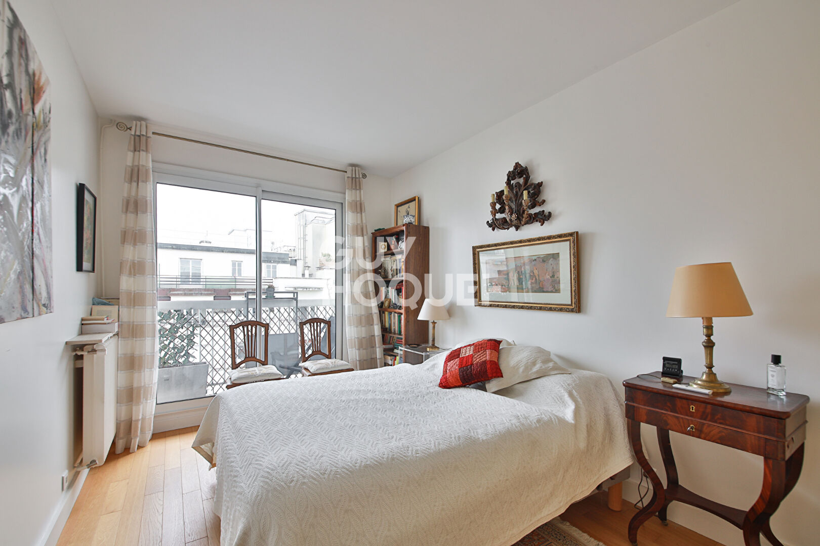 75015 CONVENTION  / DERNIER ETAGE 2 PIECES 50M² AVEC BALCON + PARKING