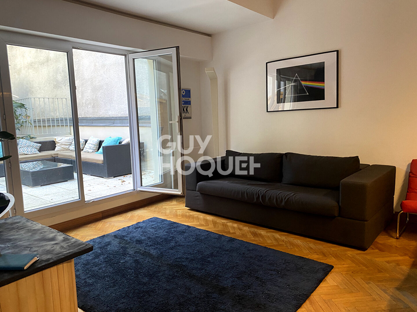 Appartement Paris 3 pièces avec terrasse et jardin