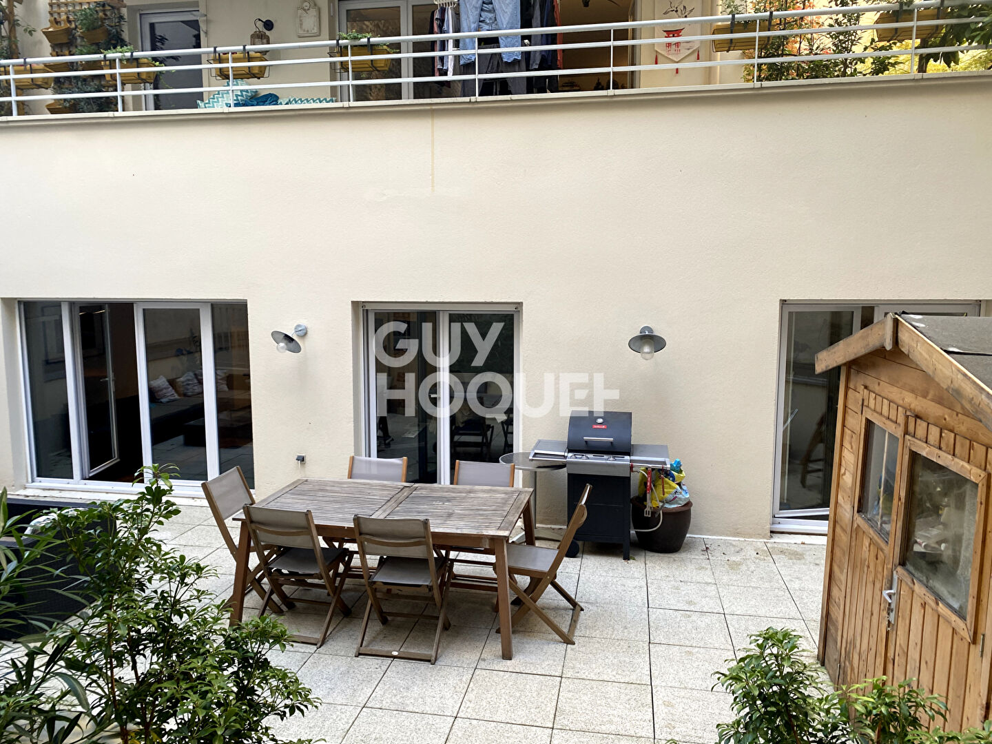 Appartement Paris 3 pièces avec terrasse et jardin