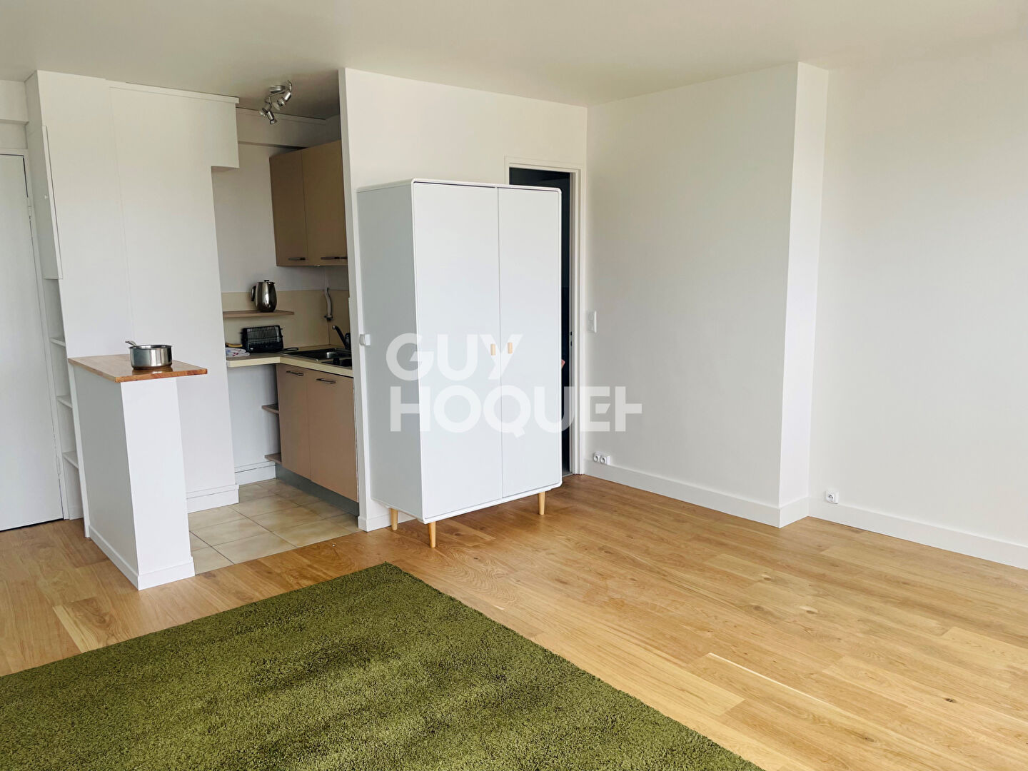 Appartement Paris PORTE MAILLOT 1 pièce(s) 27.02 m2