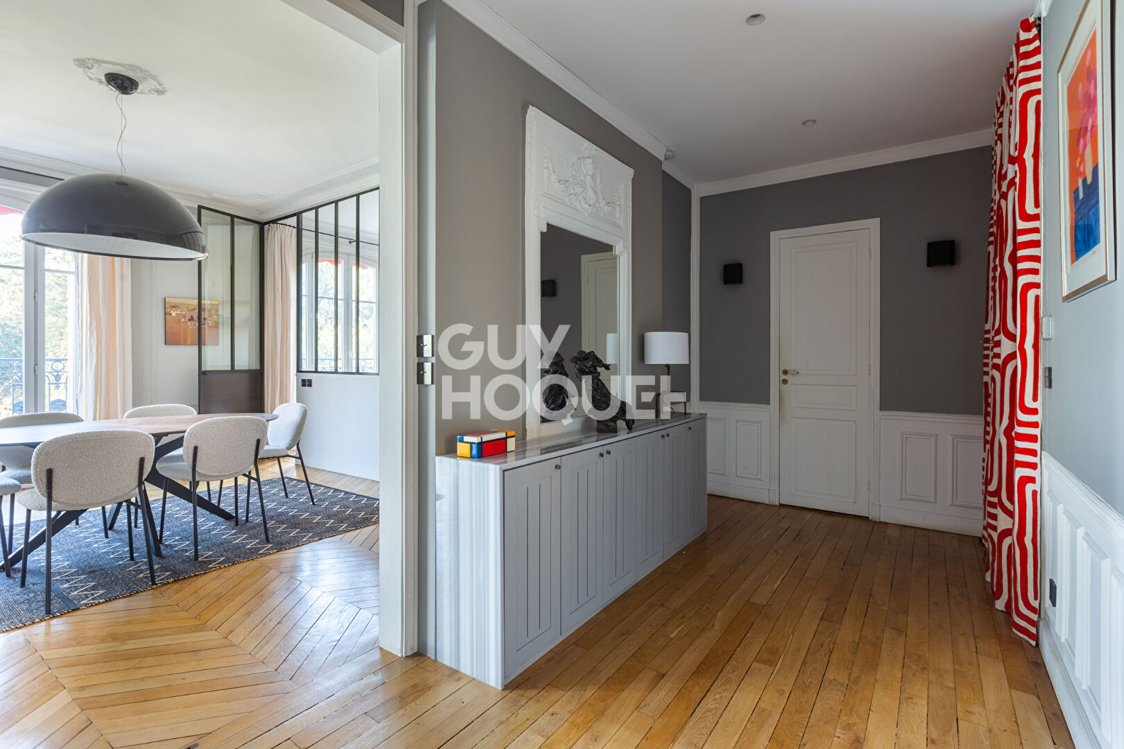 Appartement Paris 6 pièce(s) 160 m2