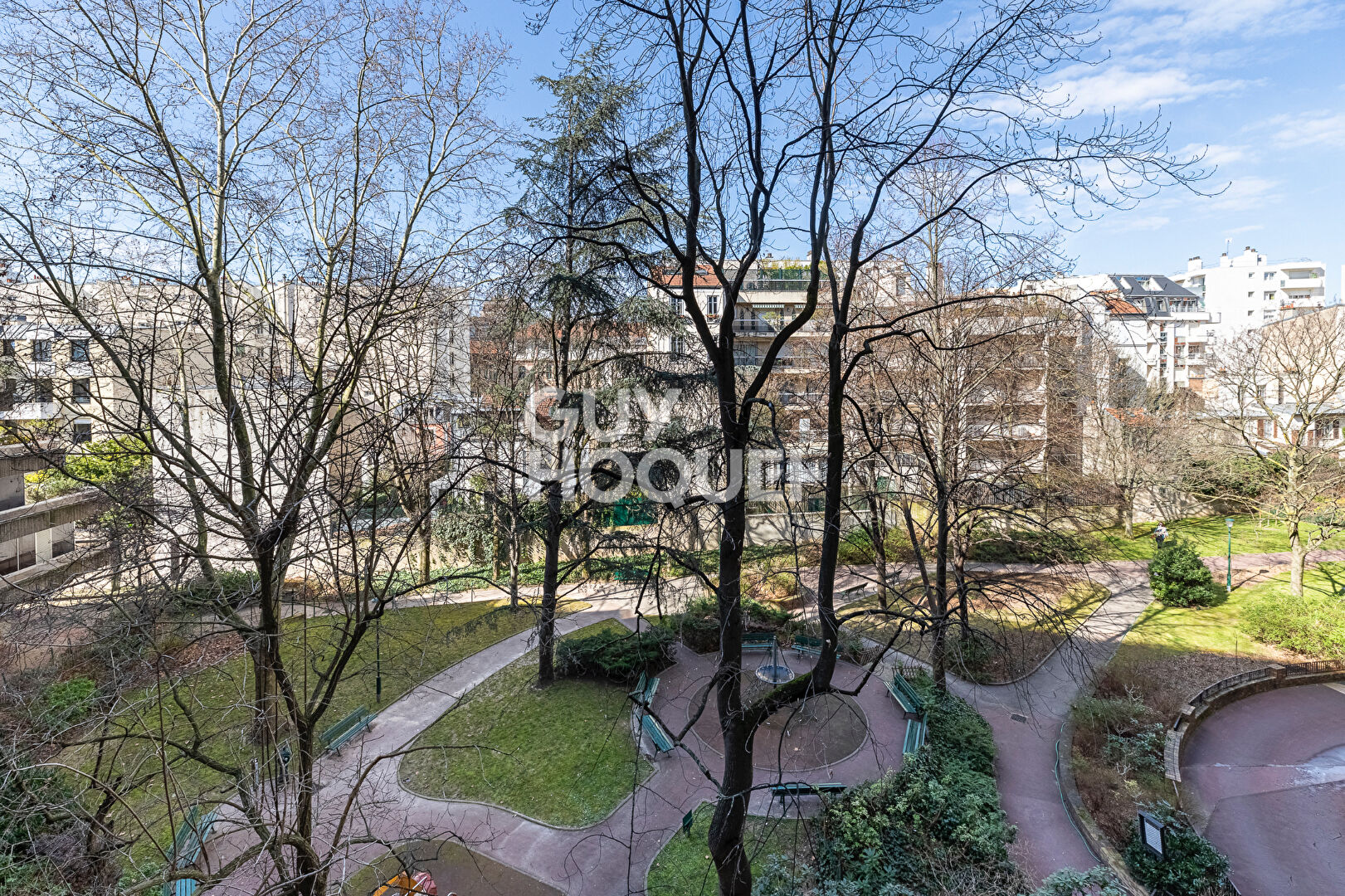 Appartement  1 pièce(s) 36 m2 Rés. Sénior/7500 m2 Paris 15