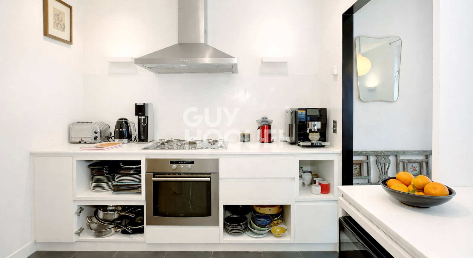 Appartement d'Exception 177 m2 - Quadruple Exposition dans Immeuble Art Déco