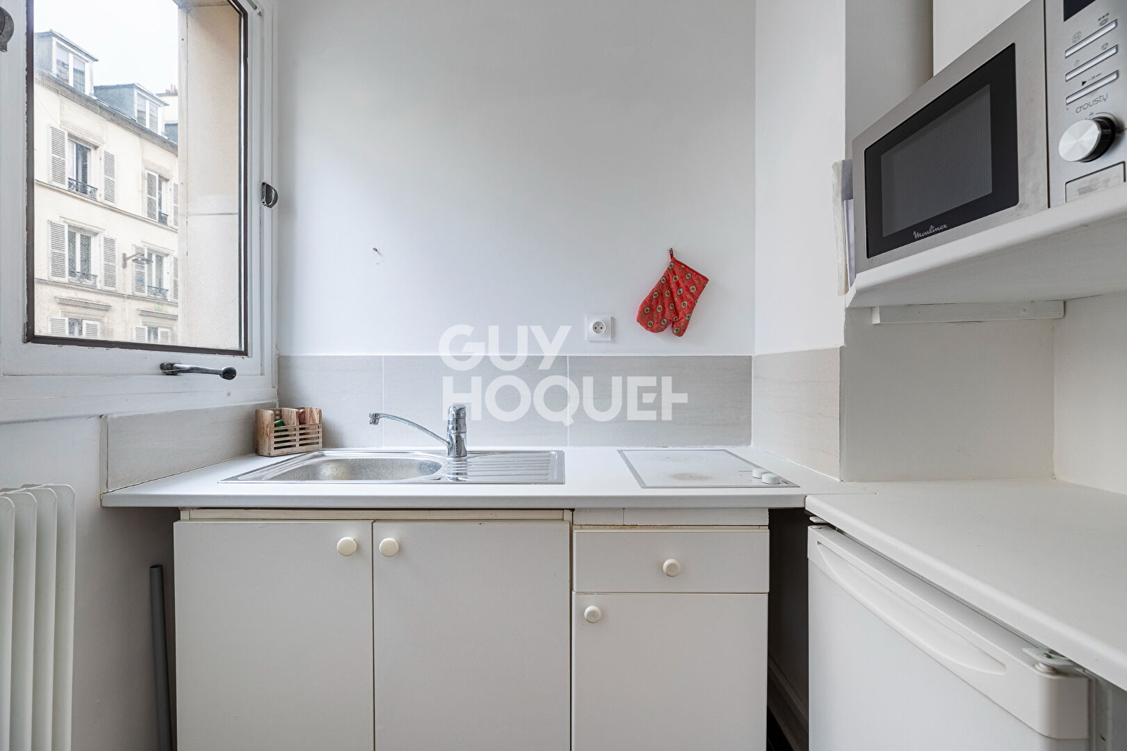 75015 COMMERCE / CAMBRONNE - STUDIO 30M² + BOX