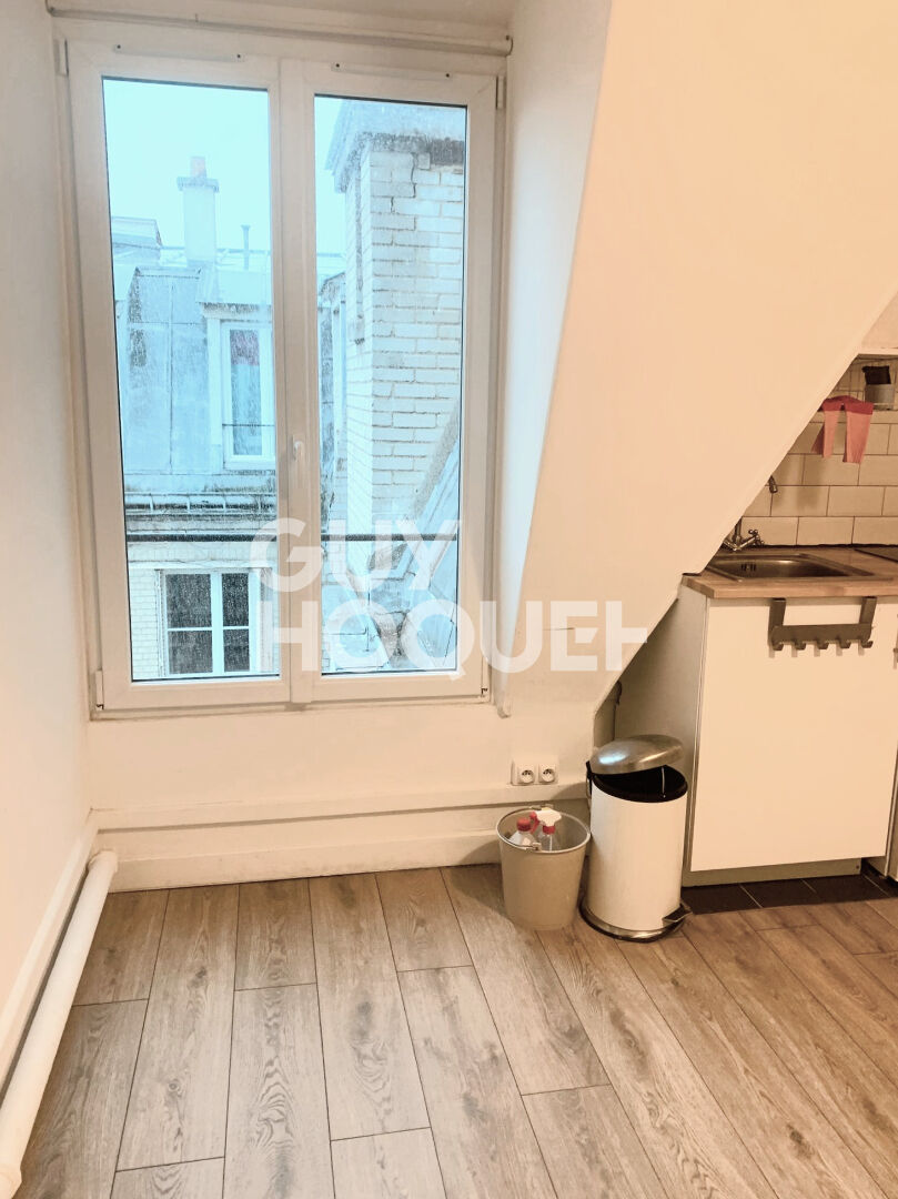 Studio fonctionnel en dernier étage - Idéal investisseur ou premier achat