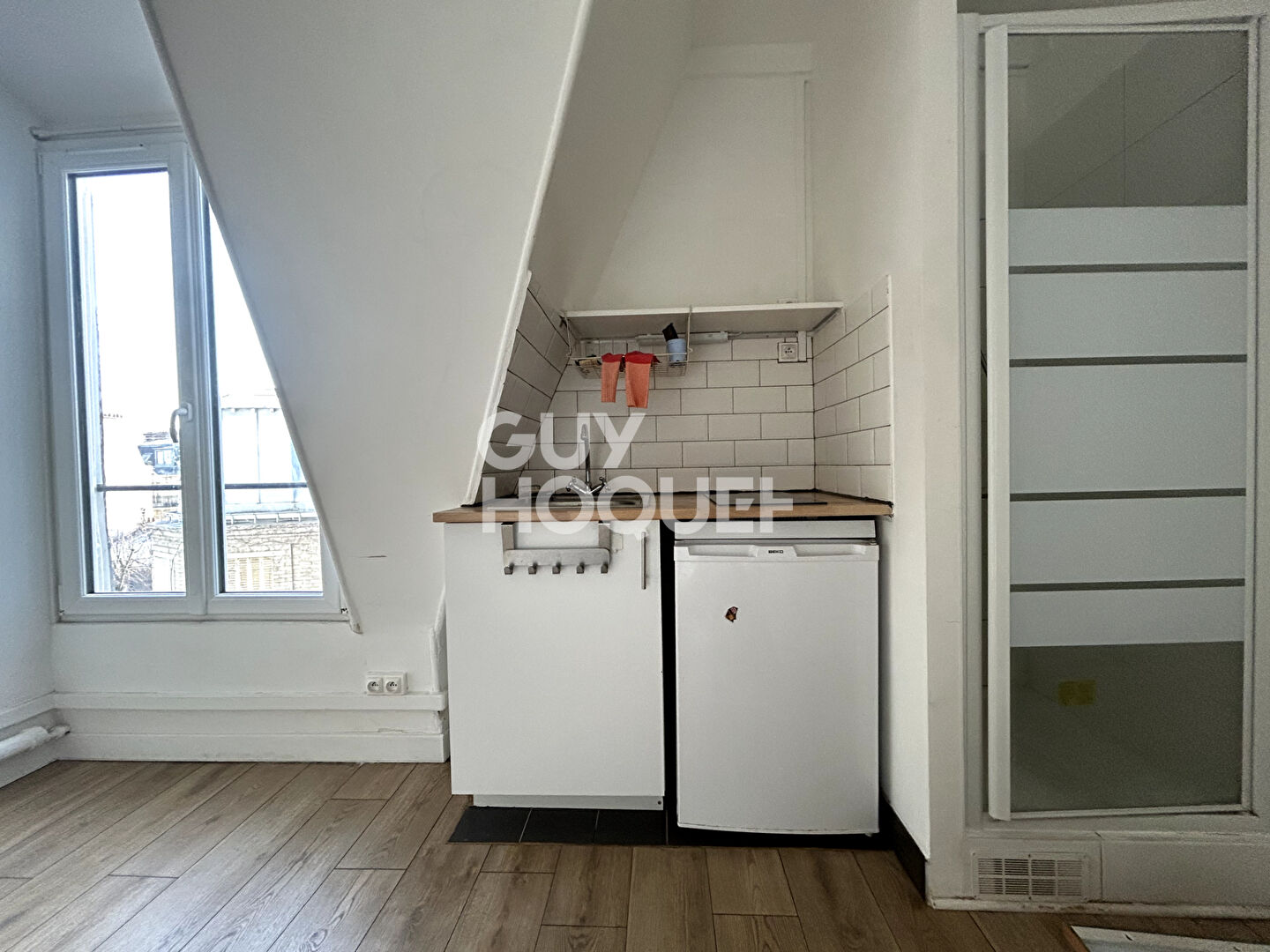 Studio fonctionnel en dernier étage - Idéal investisseur ou premier achat