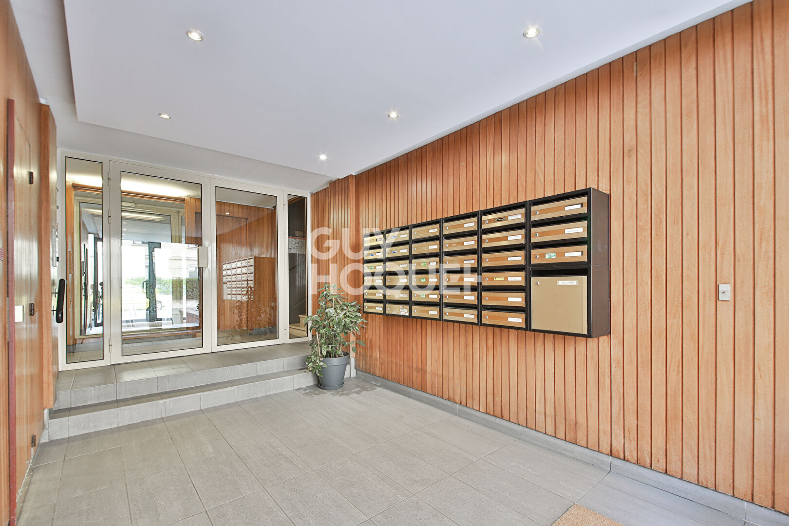 Charmant studio avec jardin  situé dans le 15e arrondissement