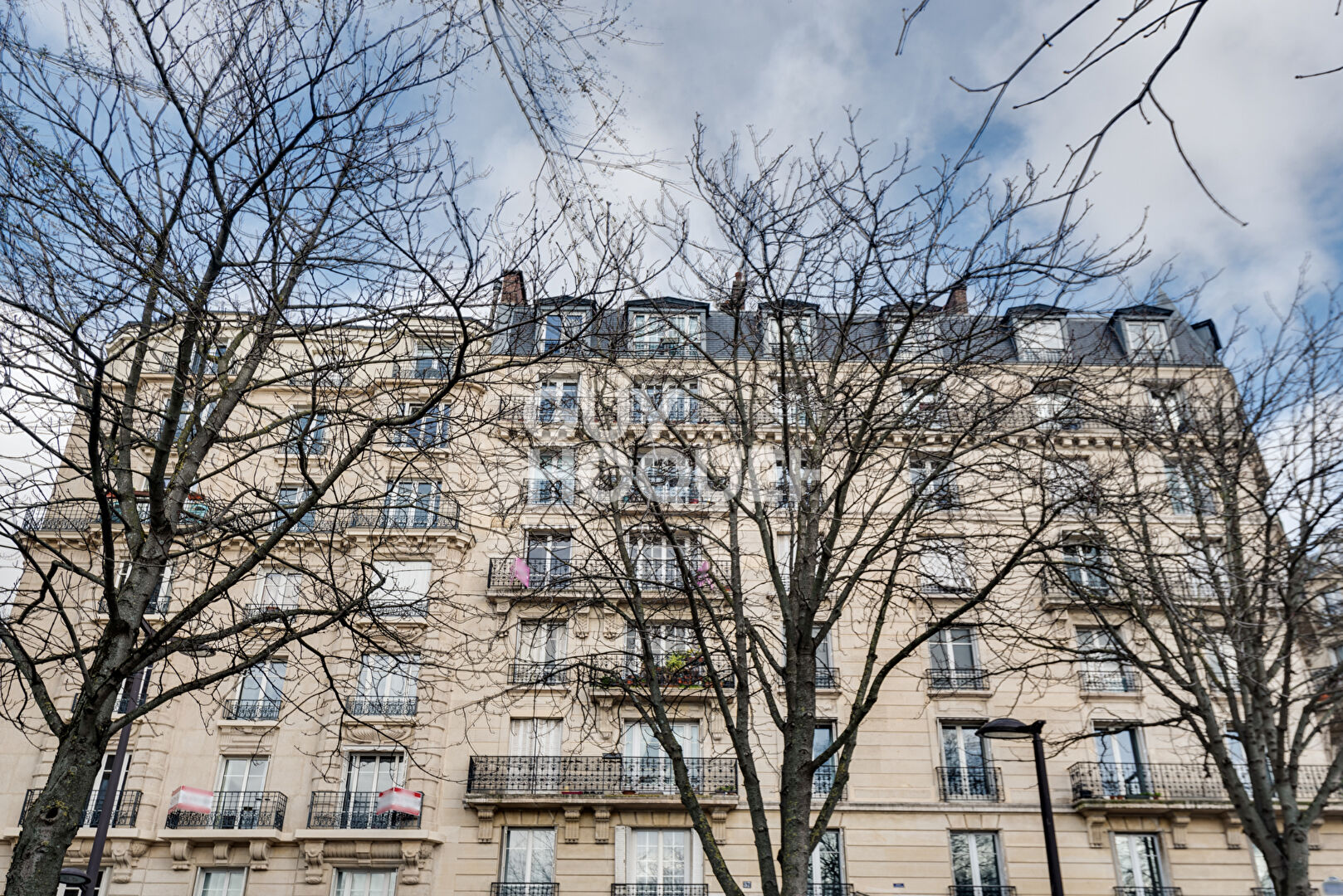 3 pièces, 2 chambres - charme de l'ancien et confort moderne