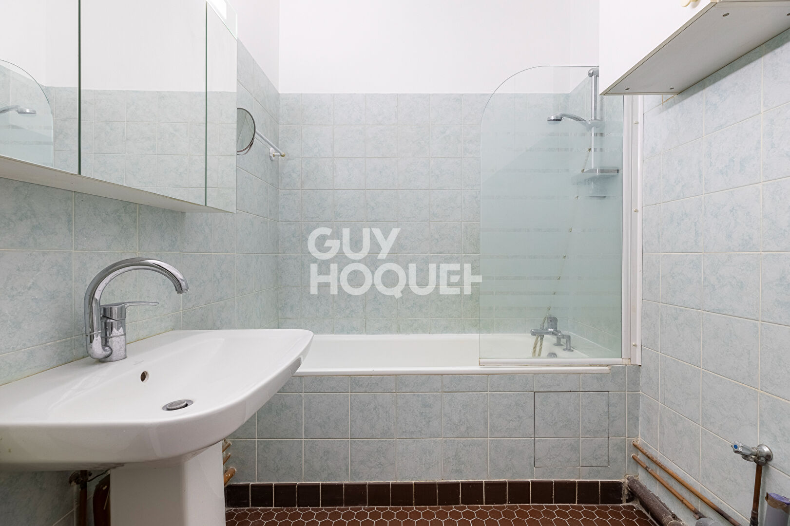 75015 COMMERCE / CAMBRONNE - STUDIO 30M² + BOX