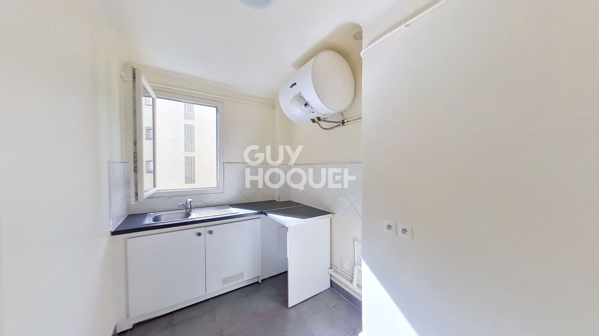 Appartement Paris 4 pièce(s) 68.12 m2