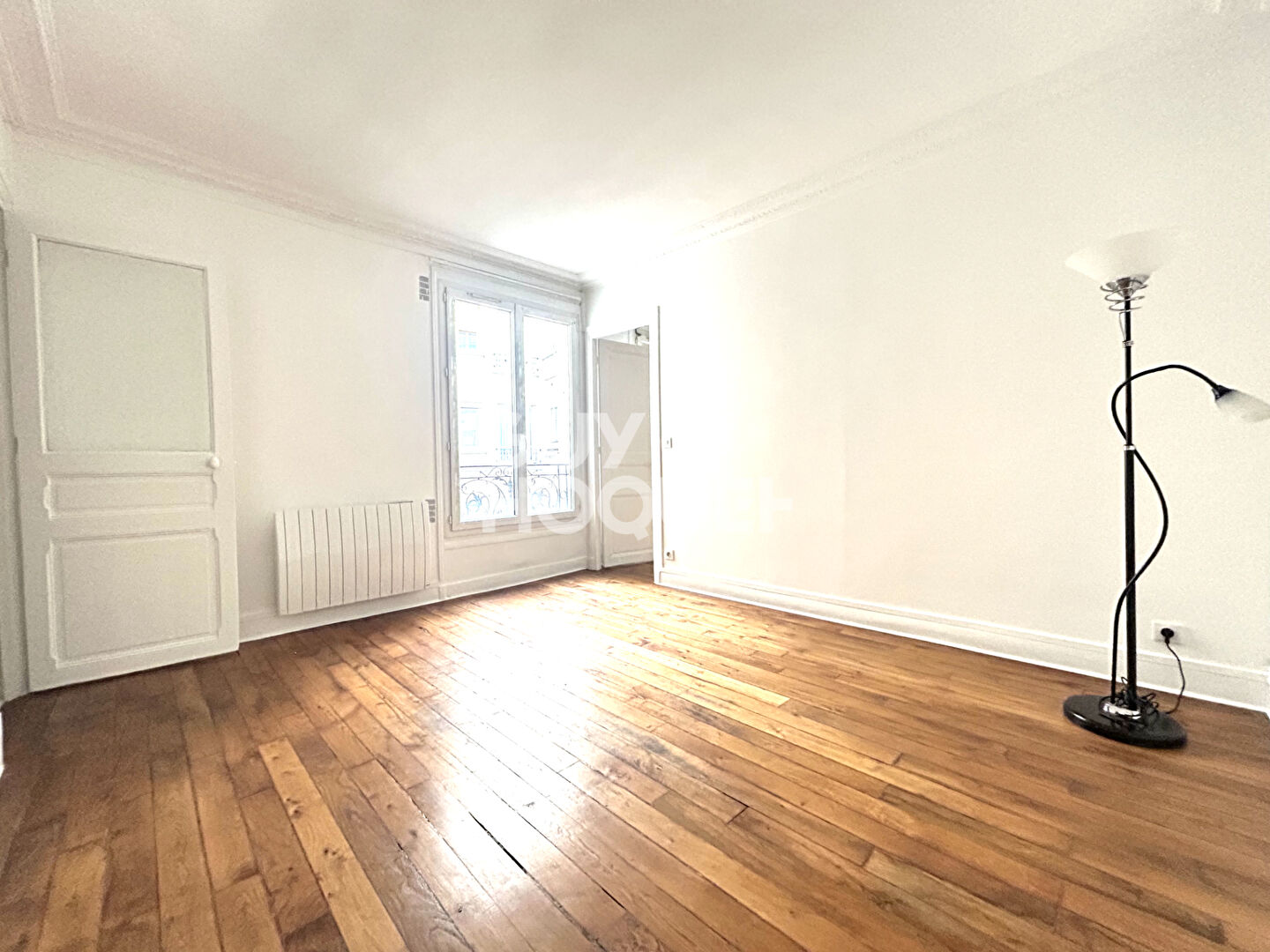 Paris 15 - Rue Dombasle -  2 pièces au calme avec ascenseur