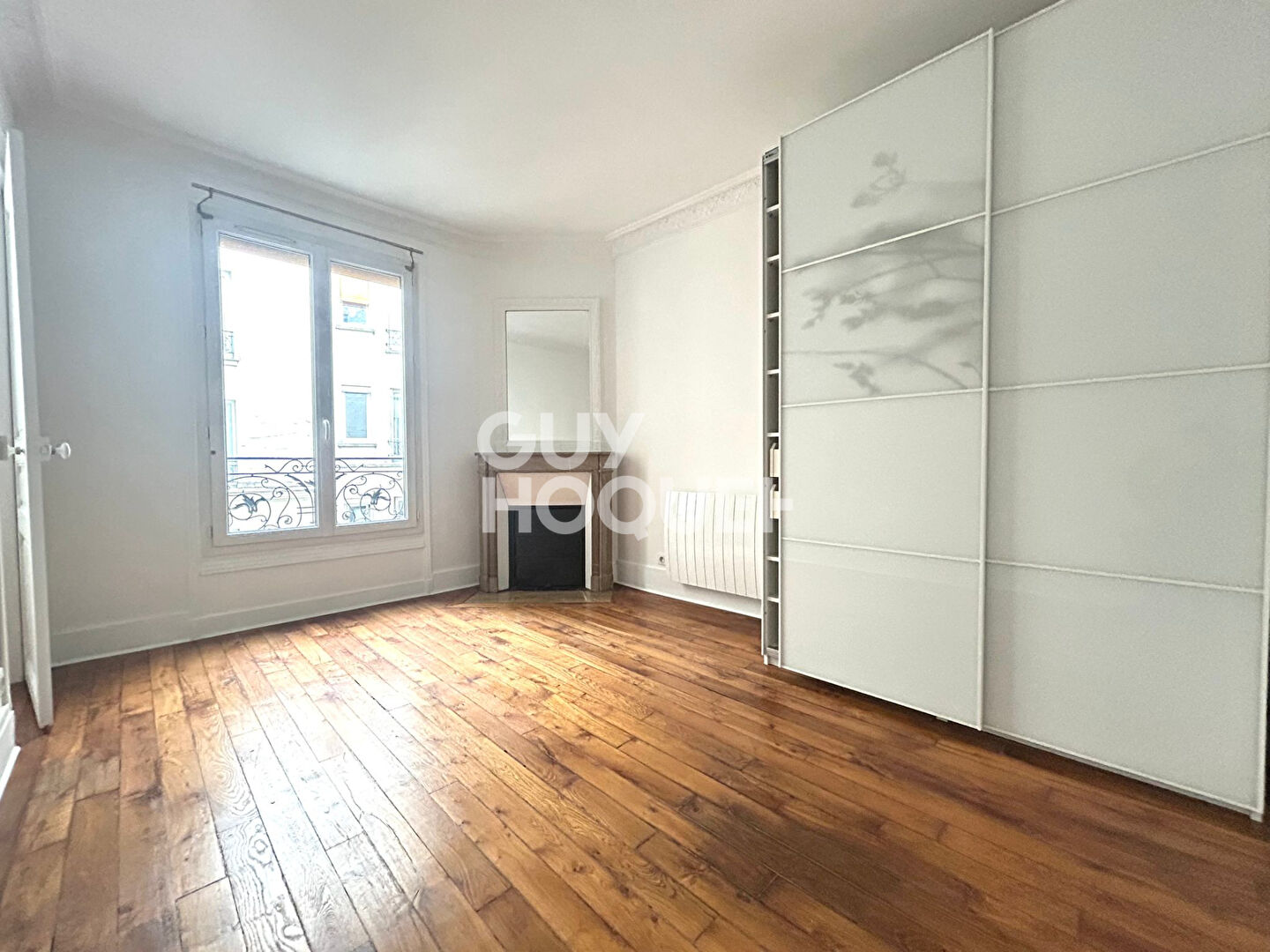 Paris 15 - Rue Dombasle -  2 pièces au calme avec ascenseur