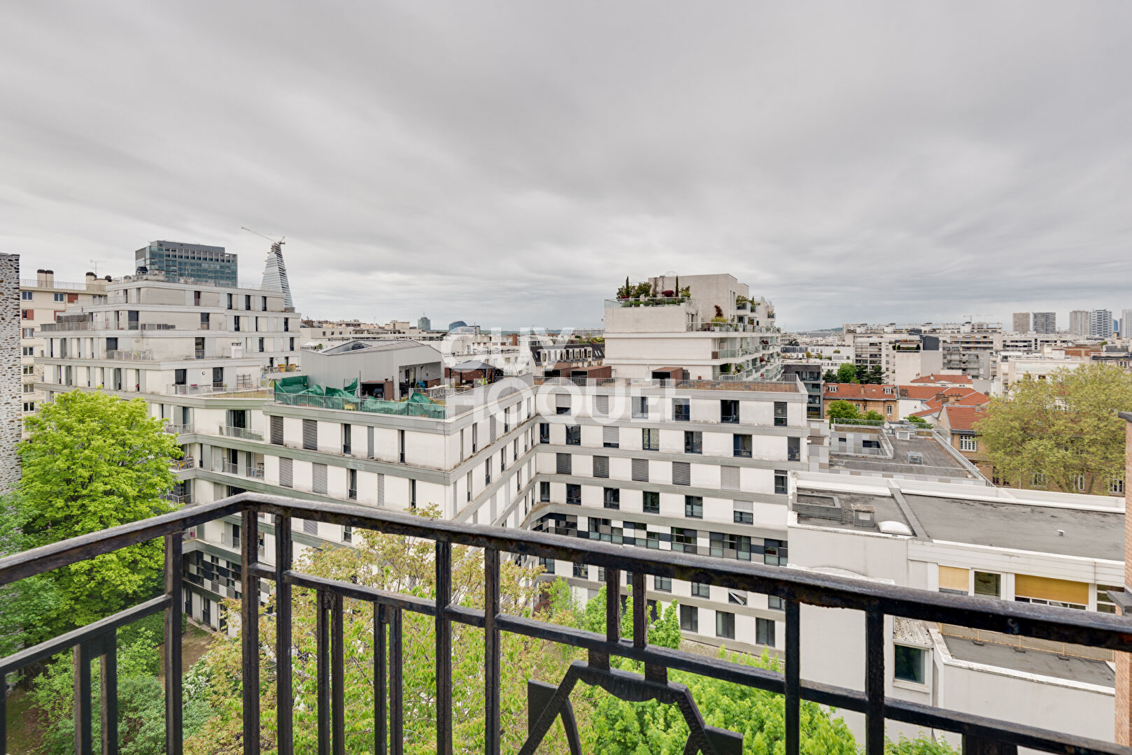 Paris 15ème Convention | 2 pièces avec balcons / Étage élevé