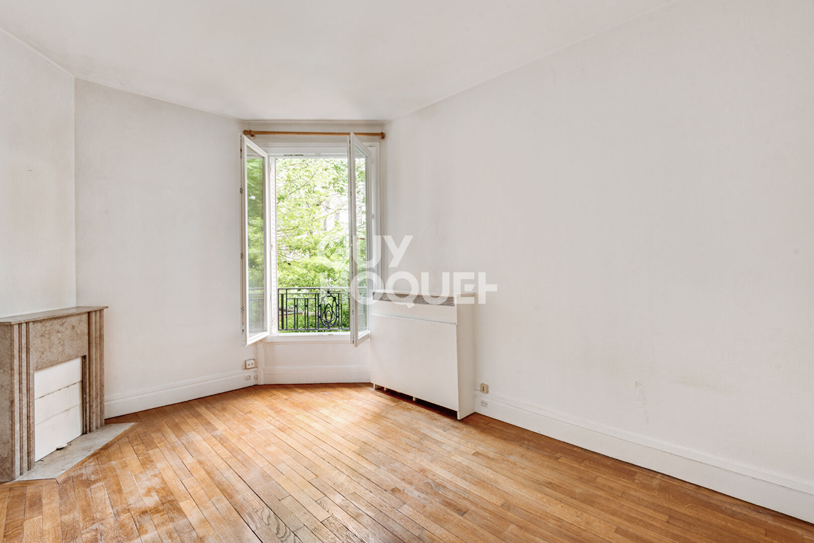 75015 CONVENTION - STUDIO 24.18M²