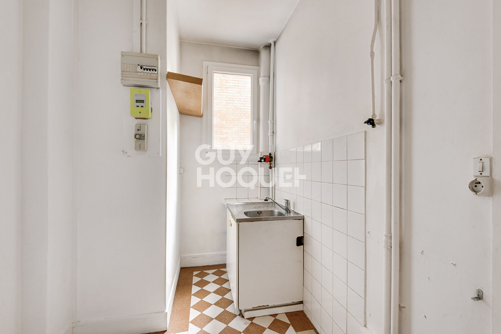 75015 CONVENTION - STUDIO 24.18M²