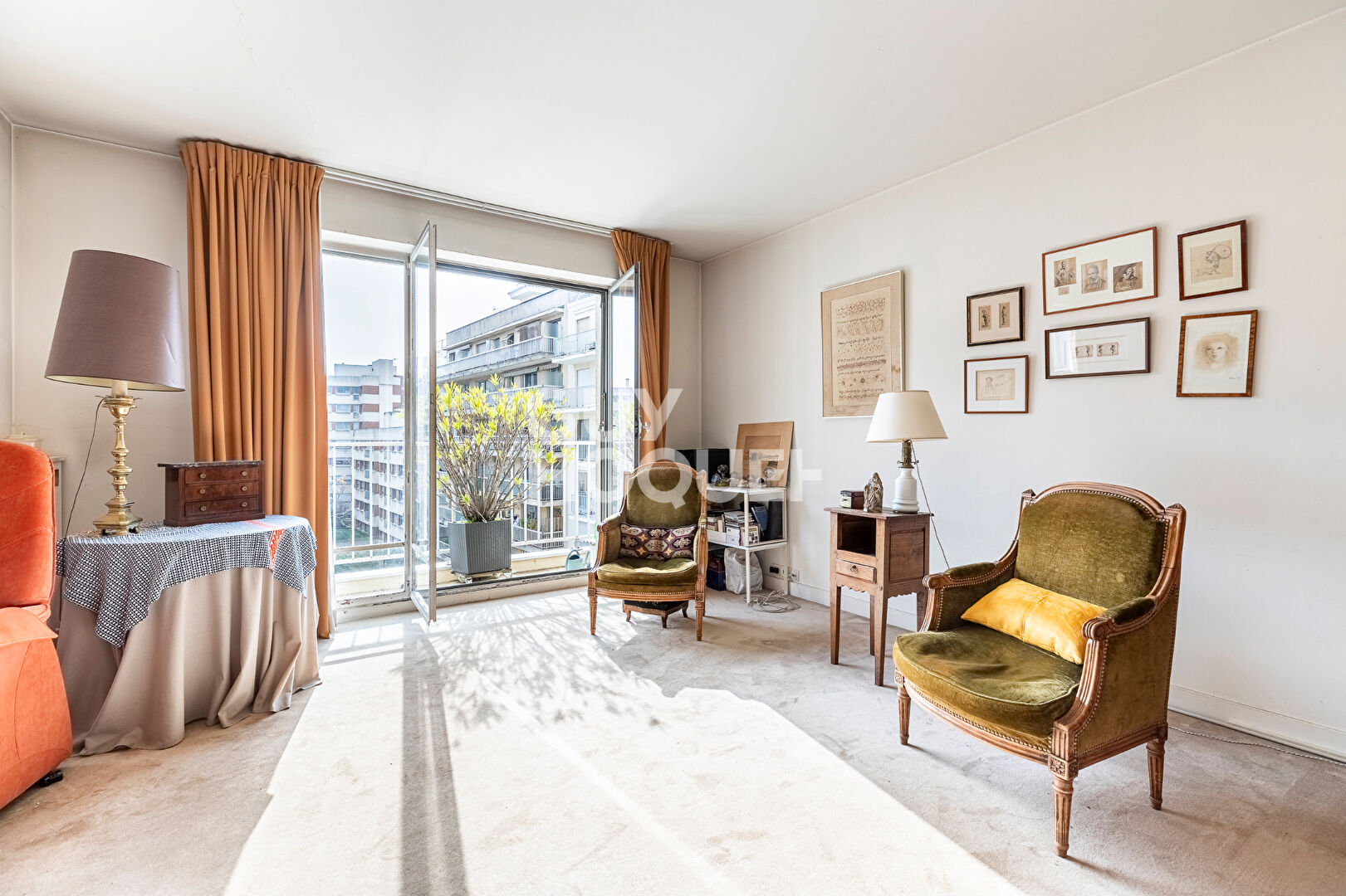 75015 GEORGE BRASSENS - 3 Pièces 2 Chambres 63M²  - Dernier étage - Balcon