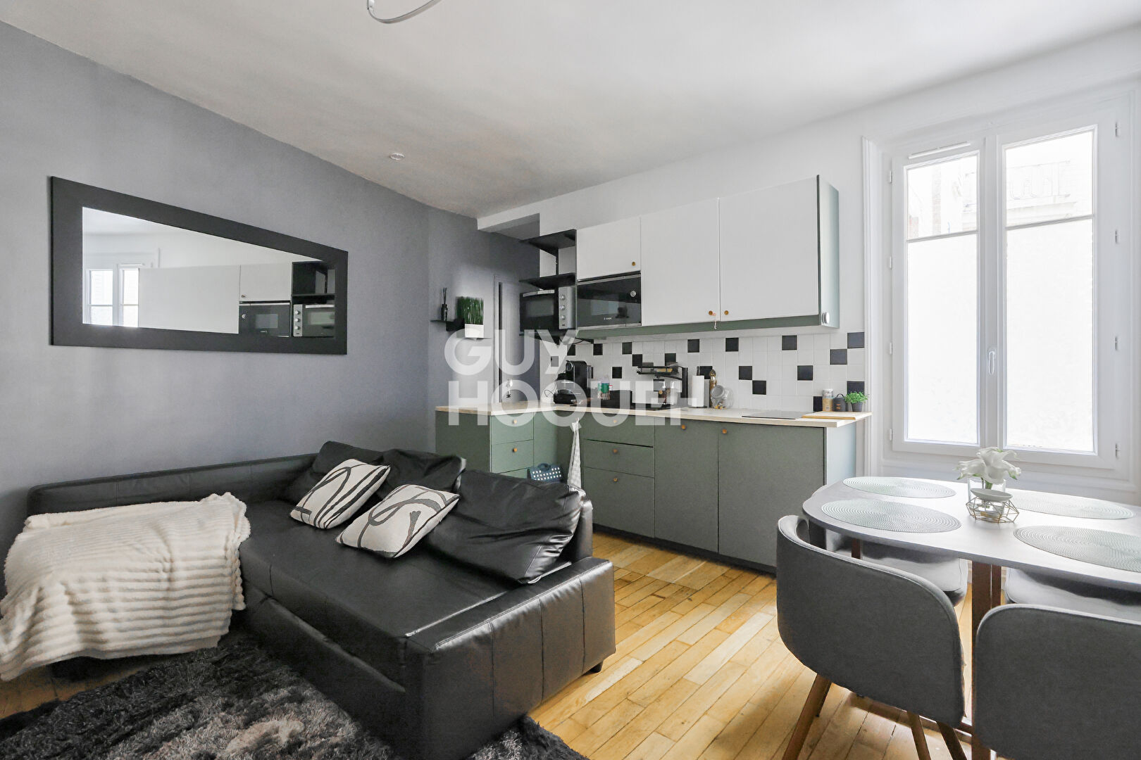 Appartement 2 pièces de 38 m2 - Félix Faure PARIS 15