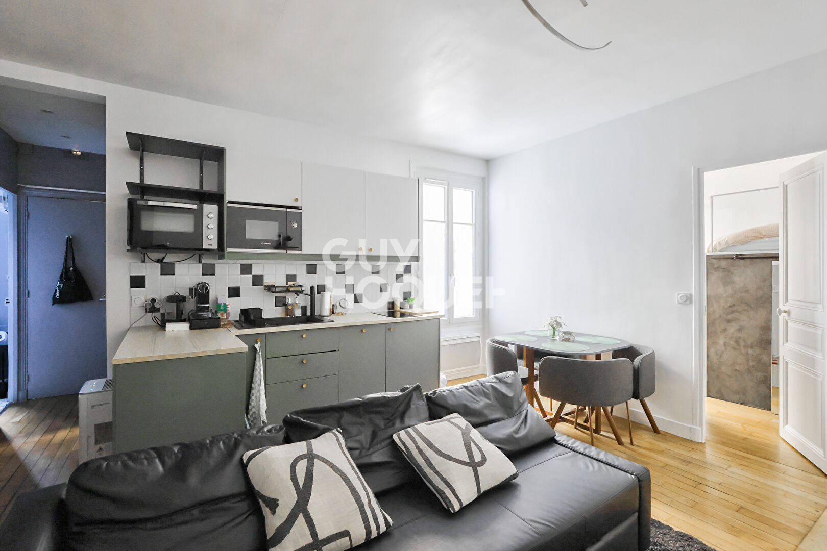 Appartement 2 pièces de 38 m2 - Félix Faure PARIS 15
