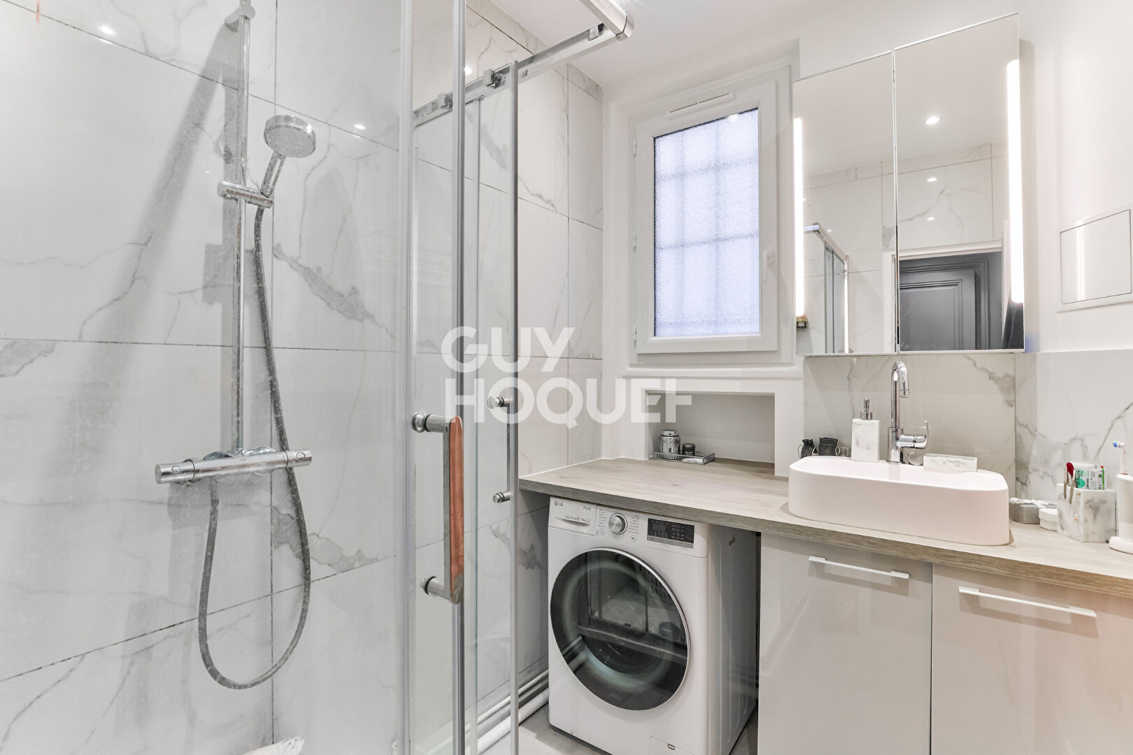 Appartement 2 pièces de 38 m2 - Félix Faure PARIS 15