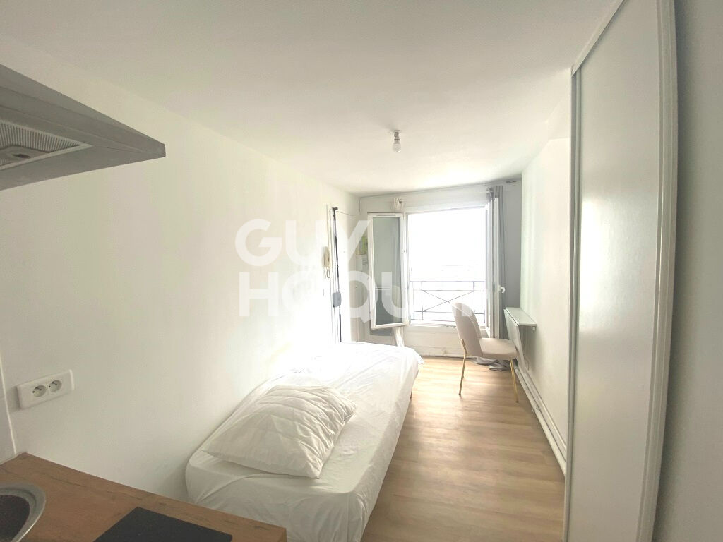 Paris 9 - Studio 10.85 m2 - 650 - M° Cadet