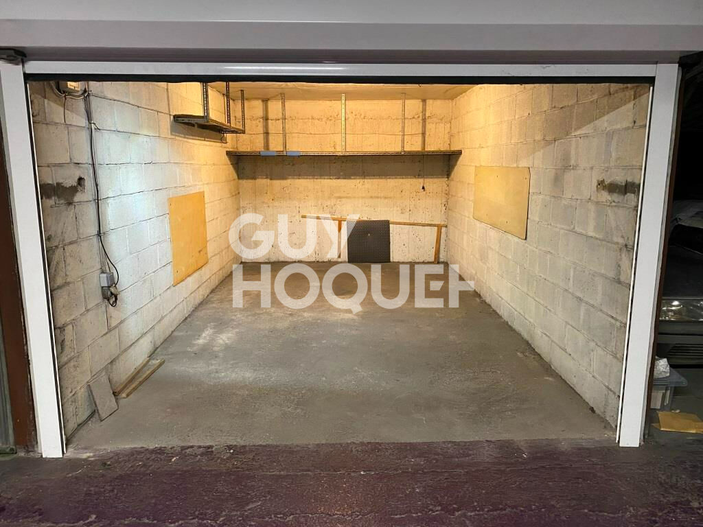 Paris 9 - Box 4éme étage - 230 - Anvers