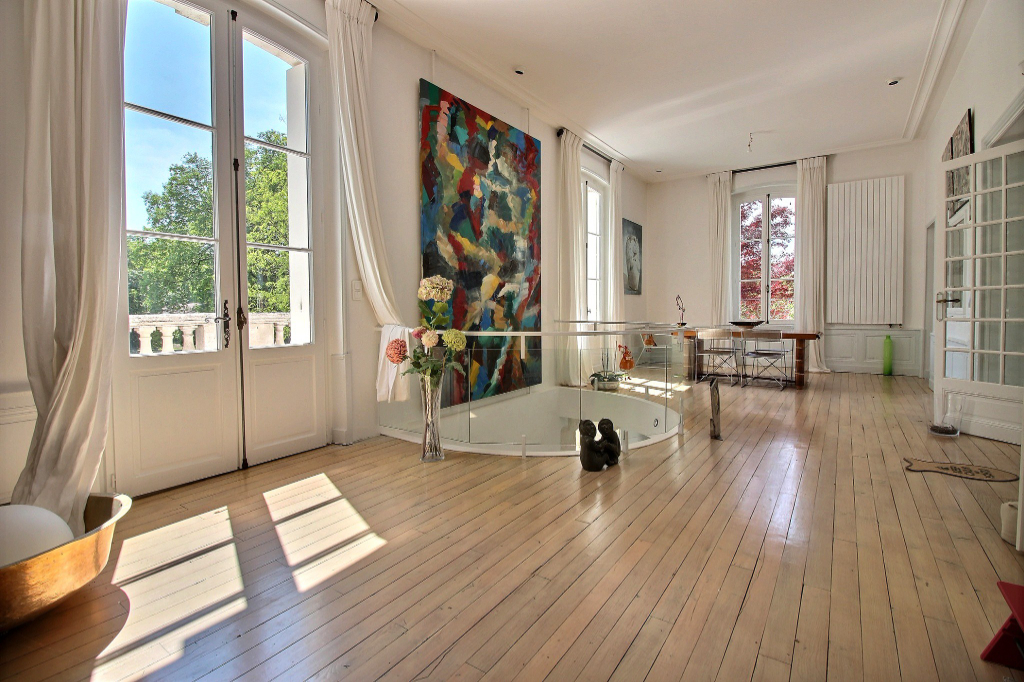 ANGOULÊME - MAISON DE MAÎTRE