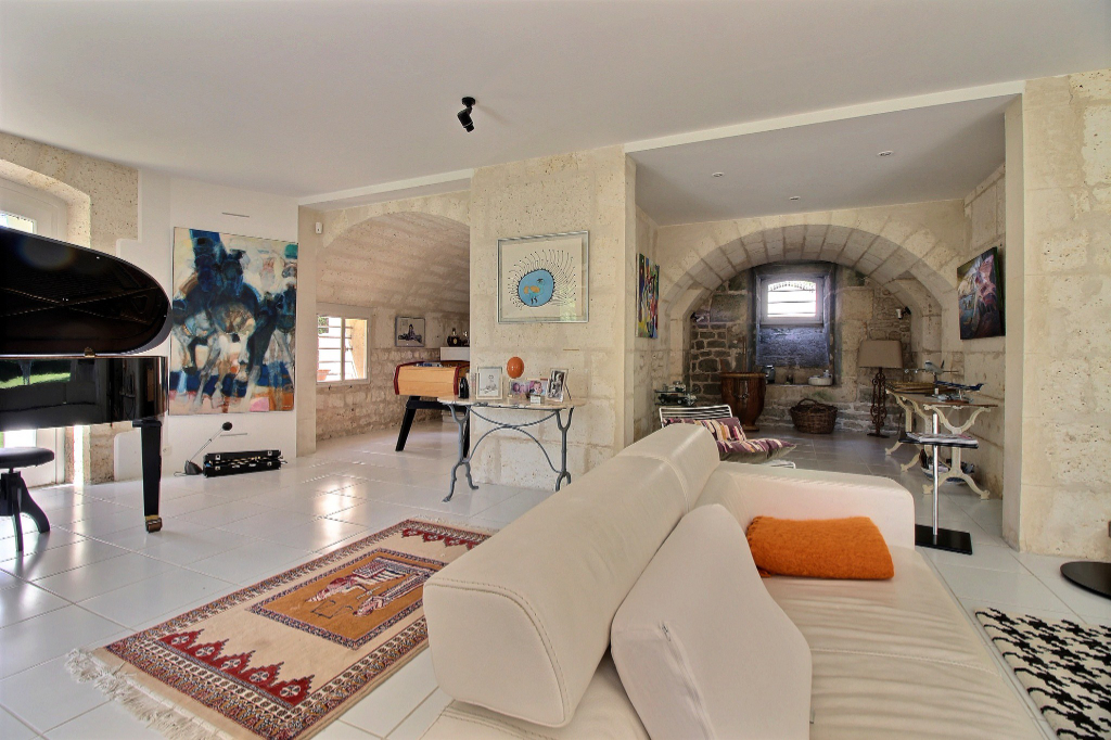 ANGOULÊME - MAISON DE MAÎTRE