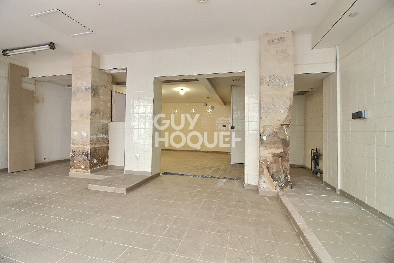 Local d'activité Paris 57.46 m2