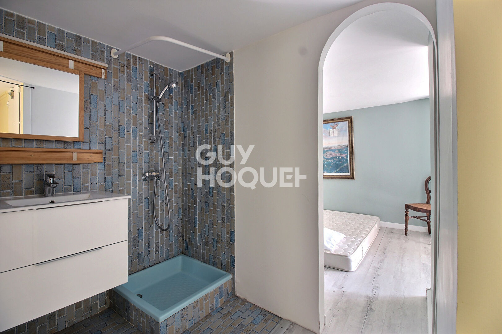 2 PIECES AVEC BALCON - PARIS 9 SAINT-GEORGES - MARTYRS