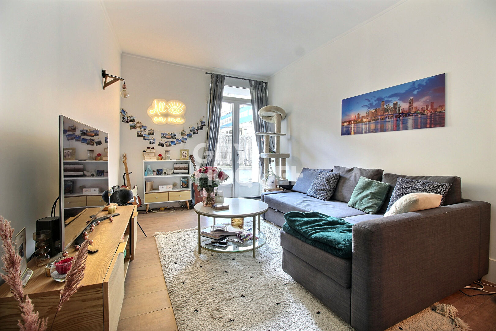 Appartement 2 Pièces en rdc avec terrasse - Martyrs 75009