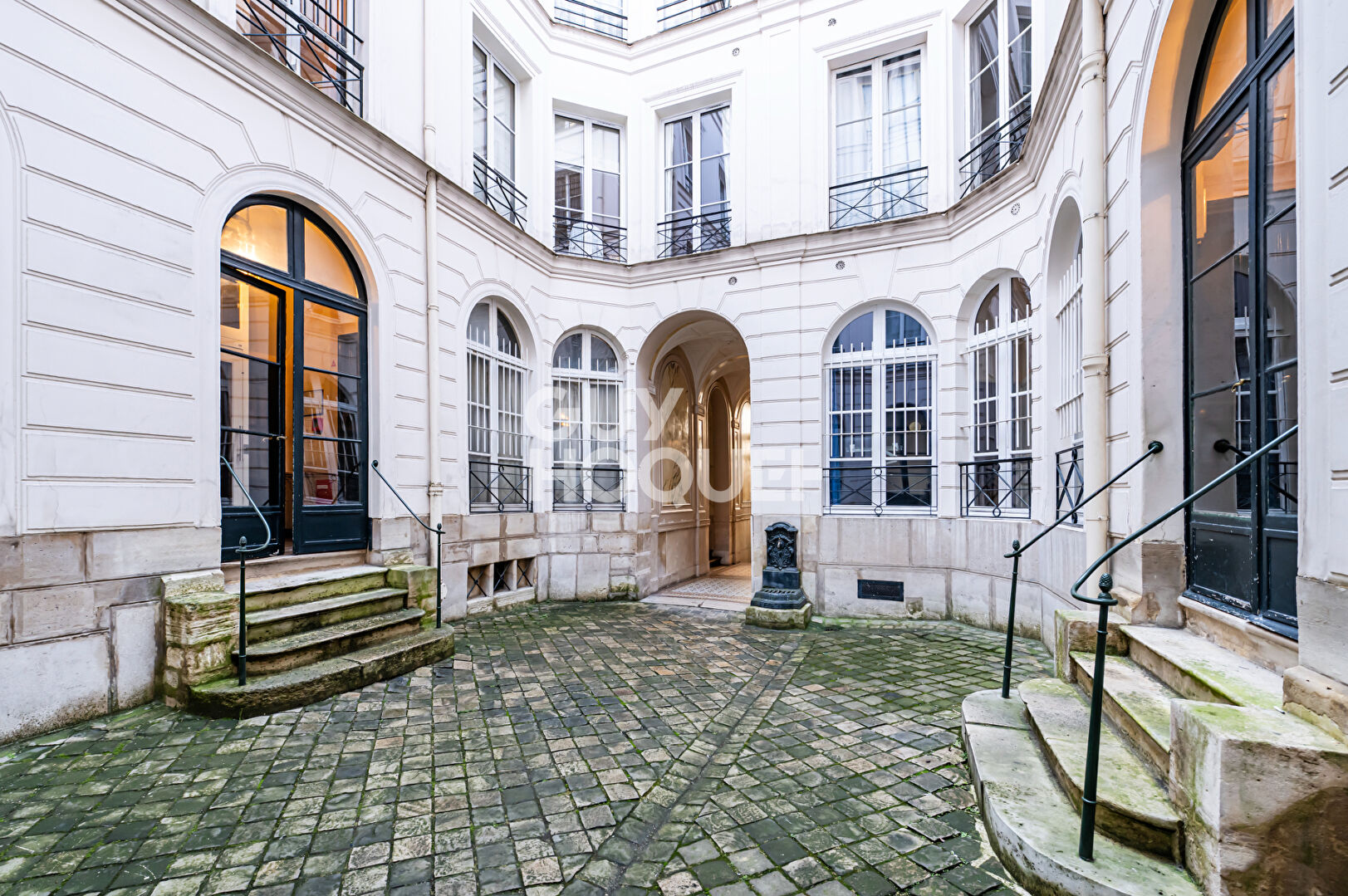 Magnifique appartement - 74 m² - Paris 09 Trudaine